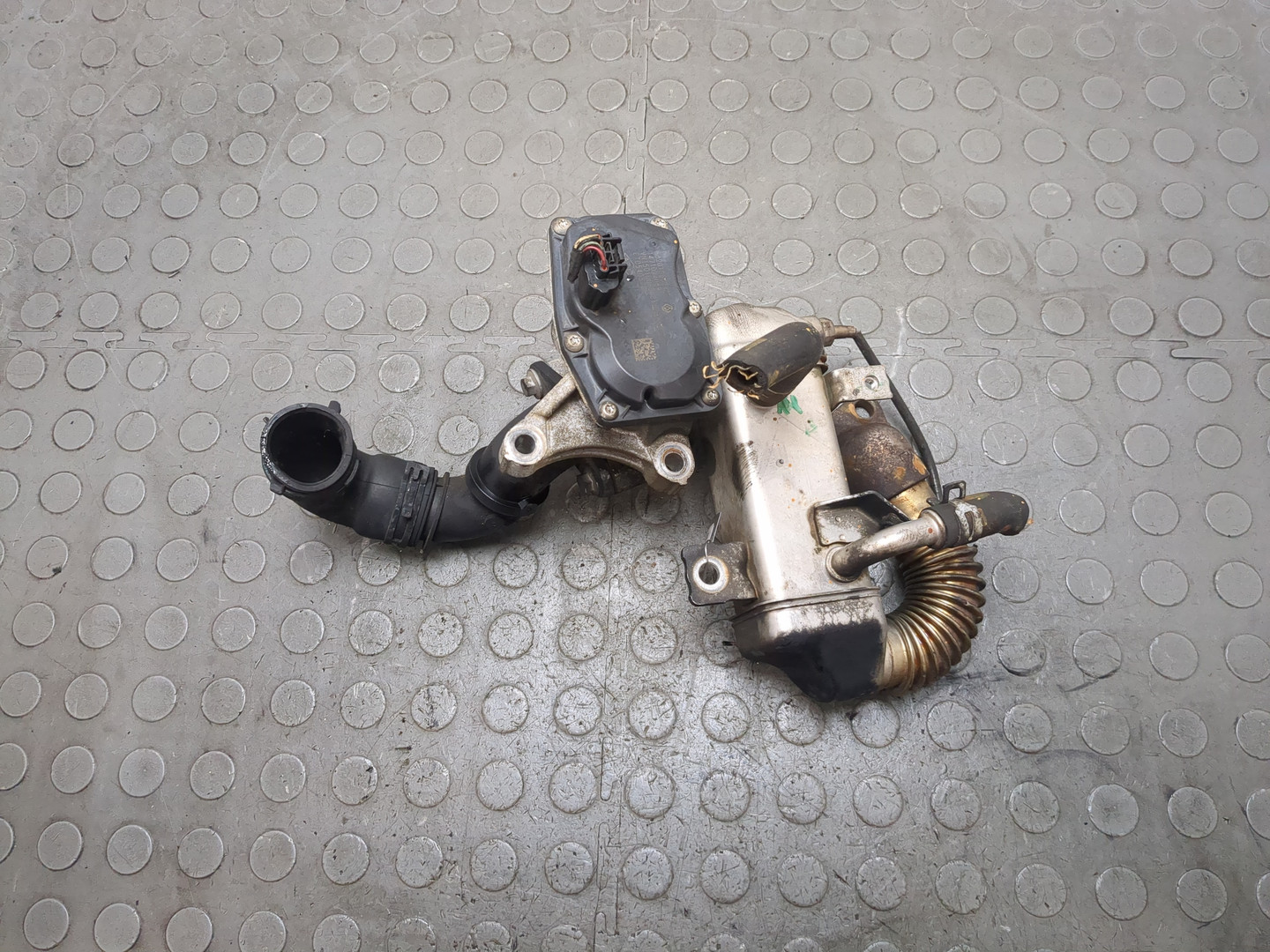 Клапан рециркуляции выхлопных газов (EGR)