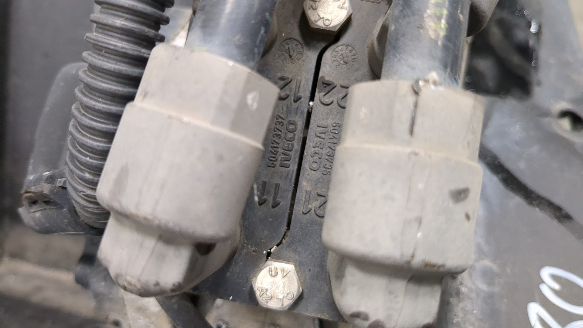 Кран тормозной главный