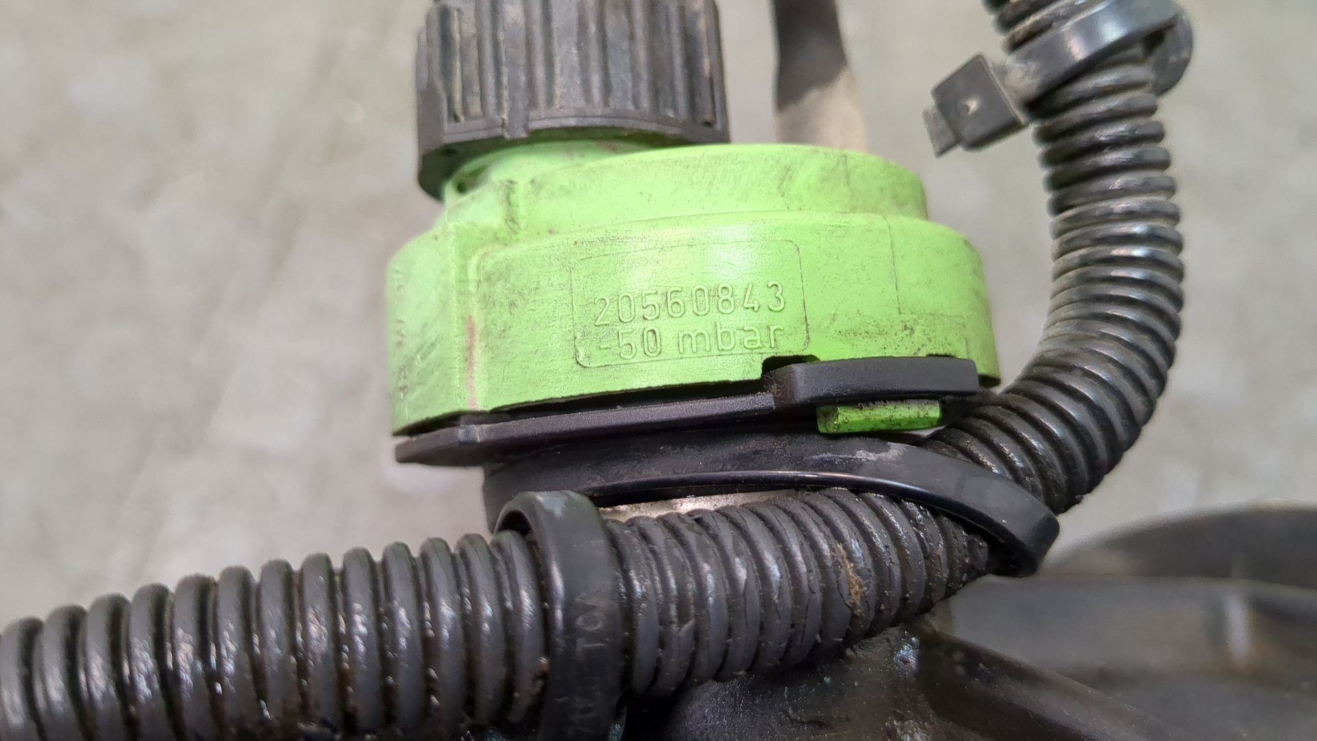 Патрубок воздушного фильтра