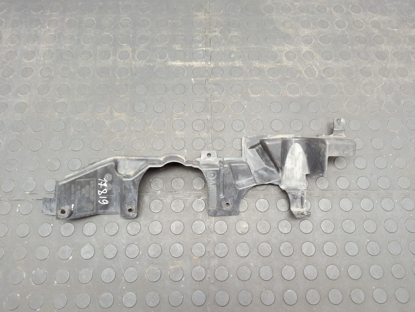 Кожух рулевой колонки