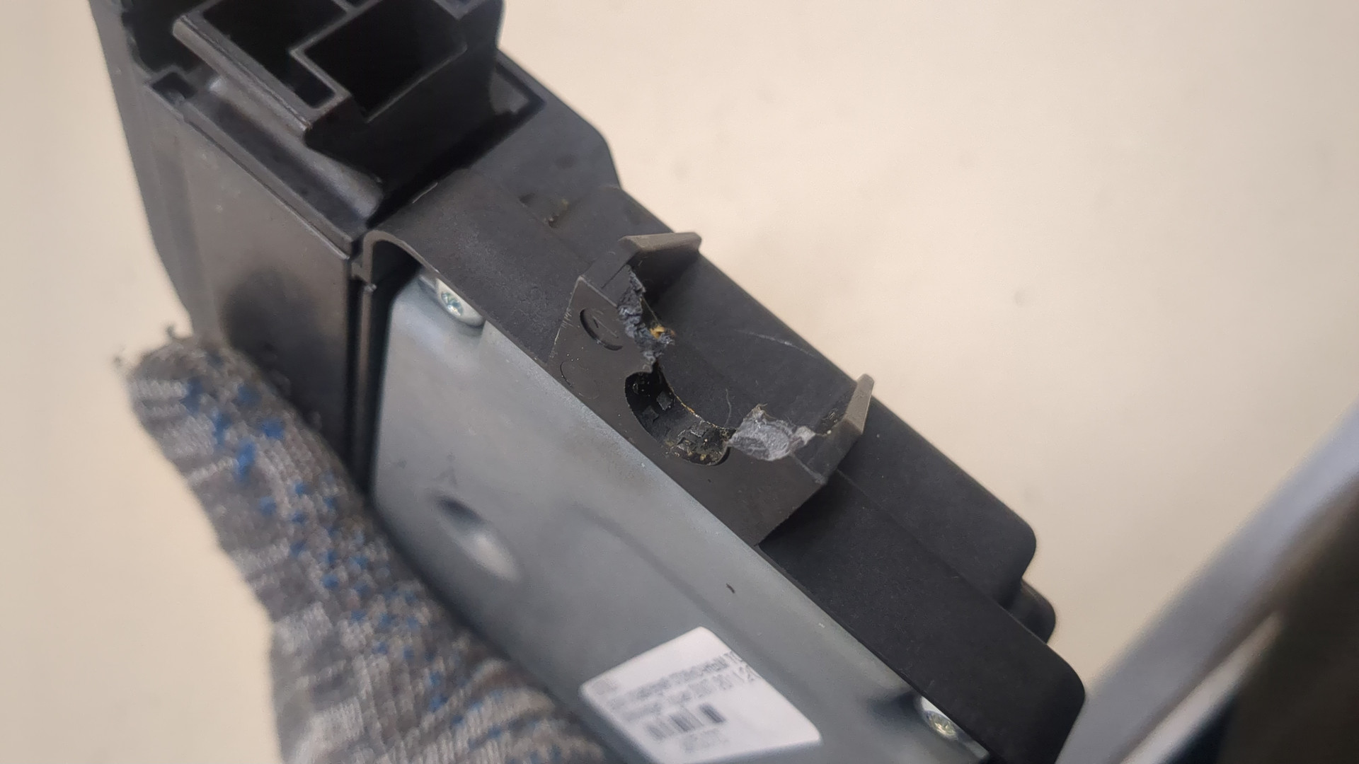 Блок управления парковочным тормозом