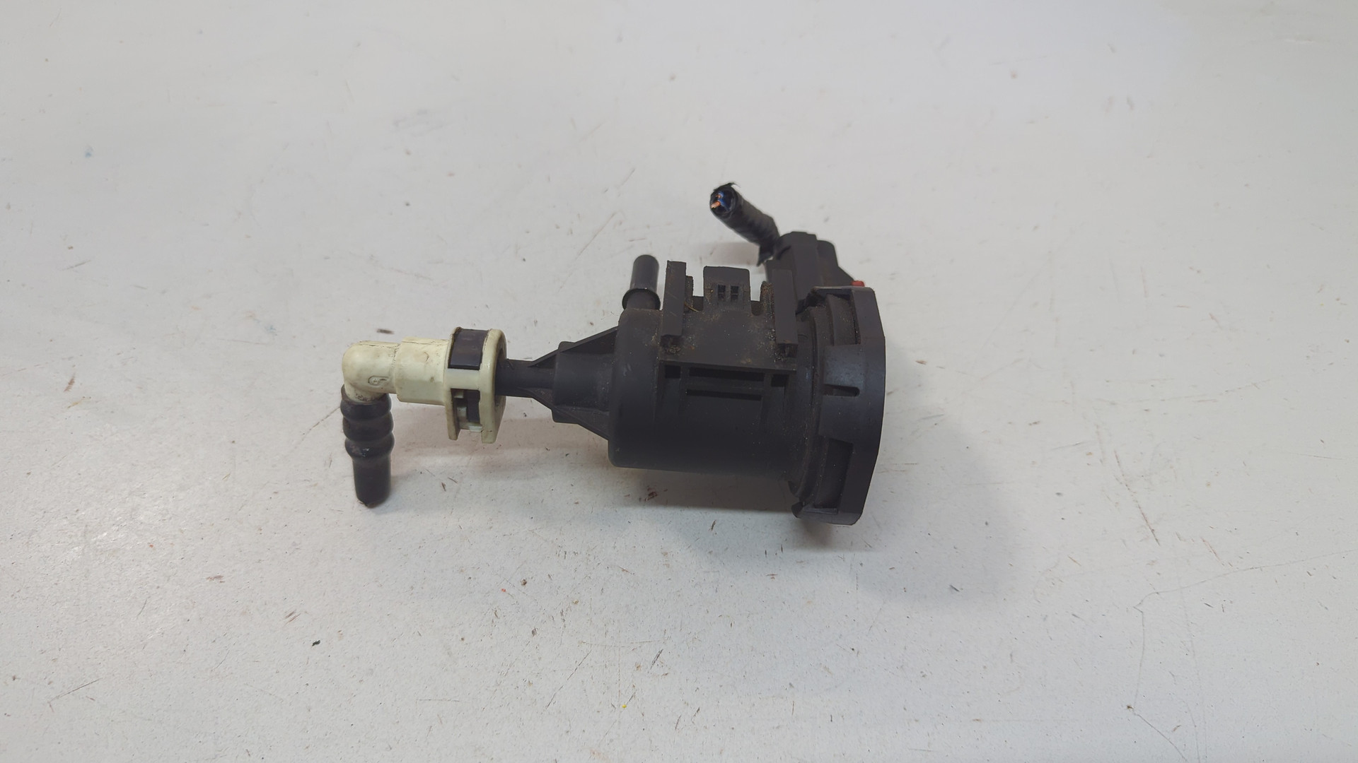 Клапан электромагнитный