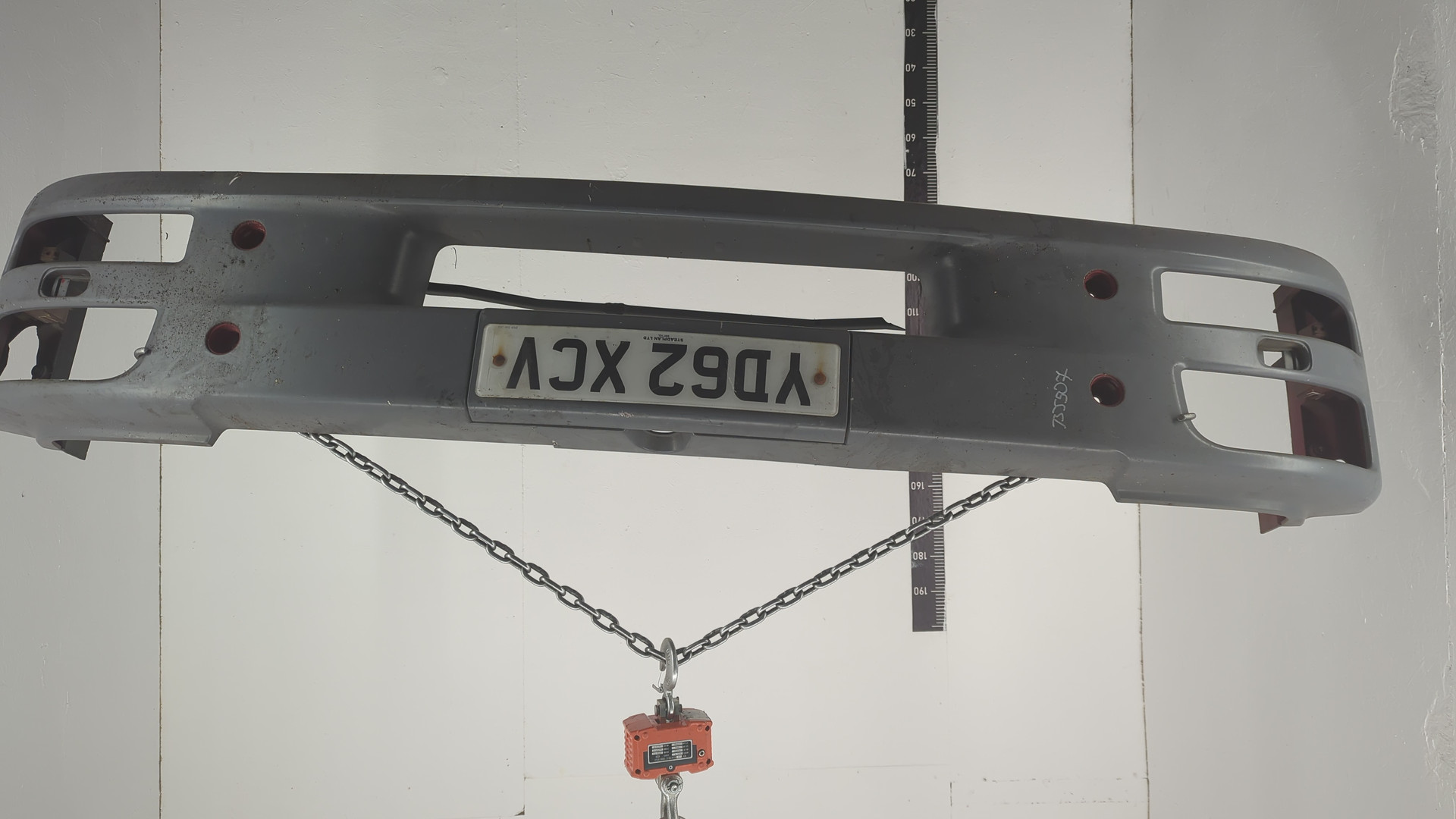 Бампер передний