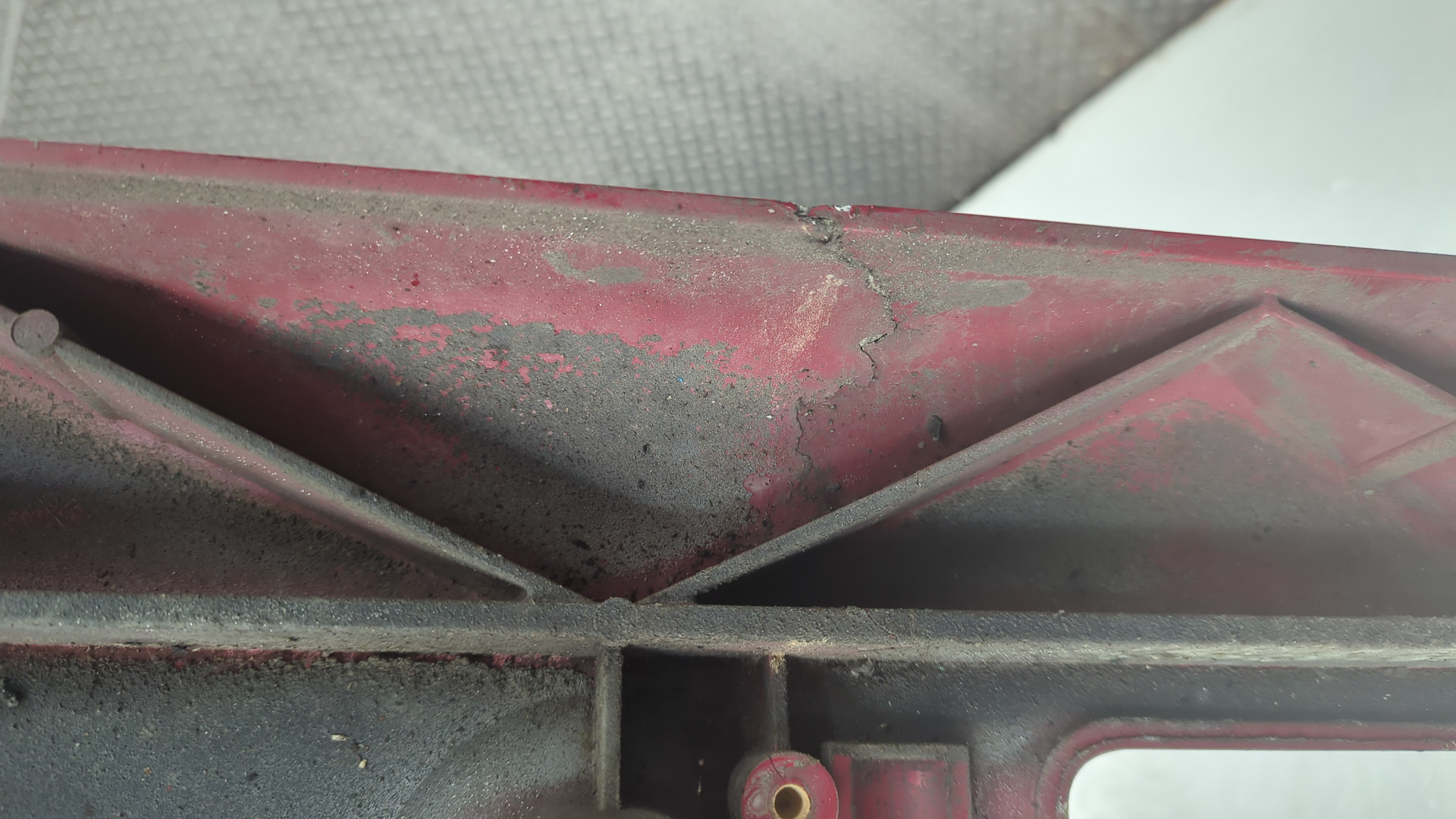 Бампер передний