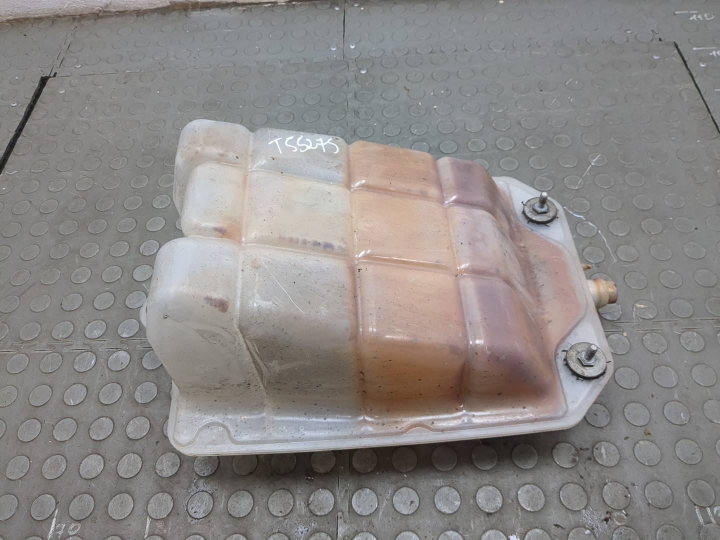 Бачок расширительный