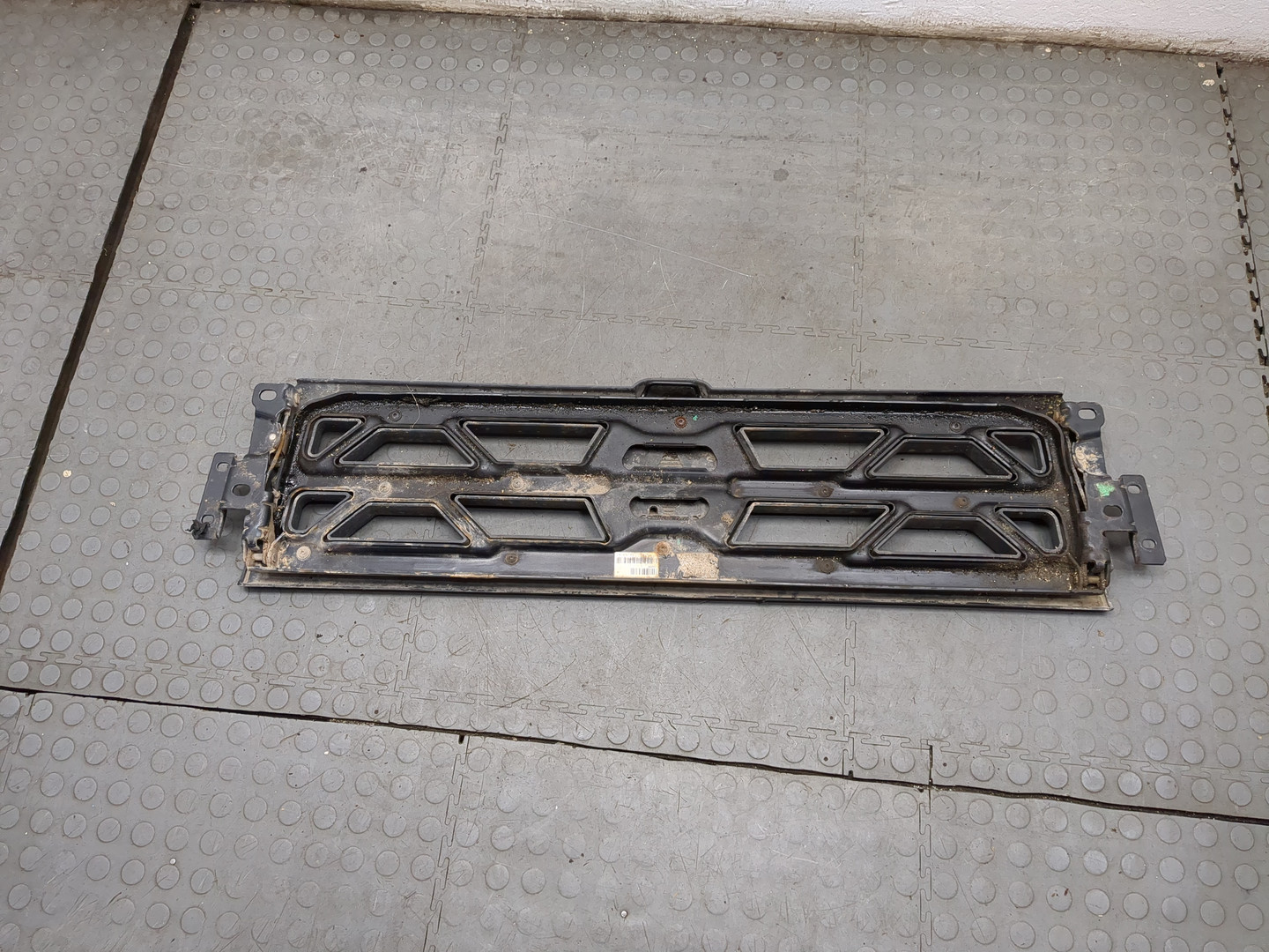 Решетка радиатора