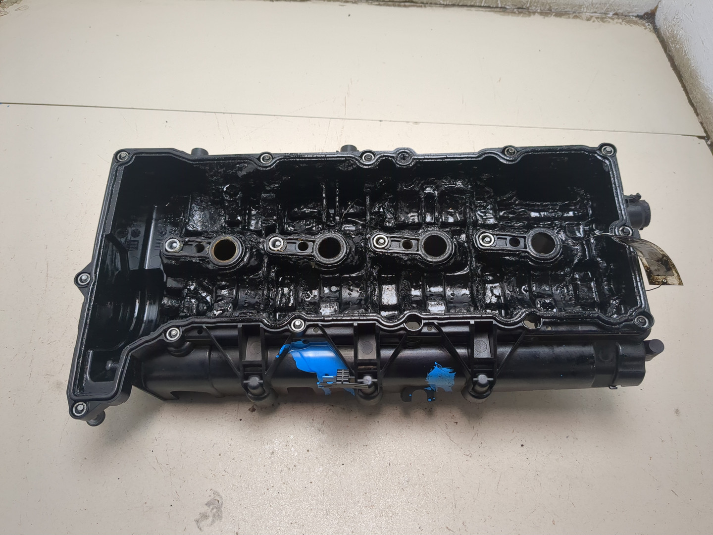 Крышка клапанная ГБЦ