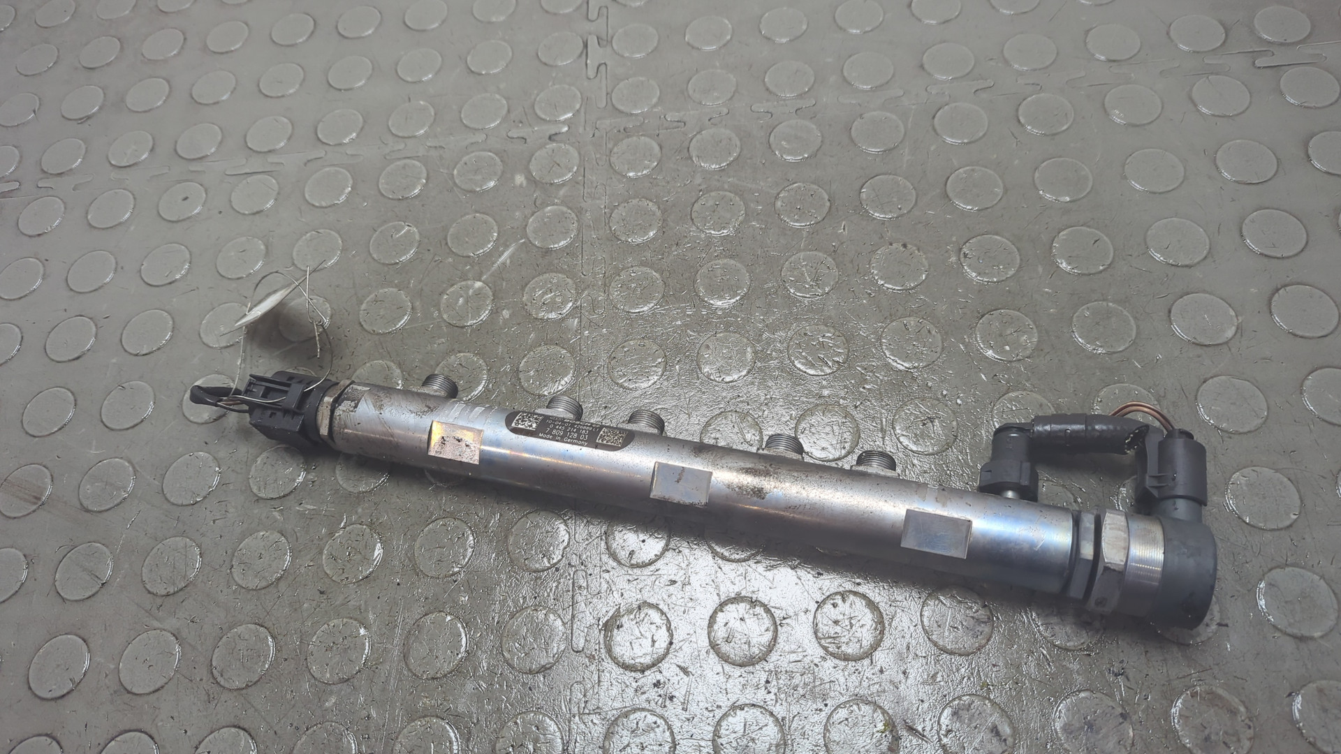 Рейка топливная (рампа)