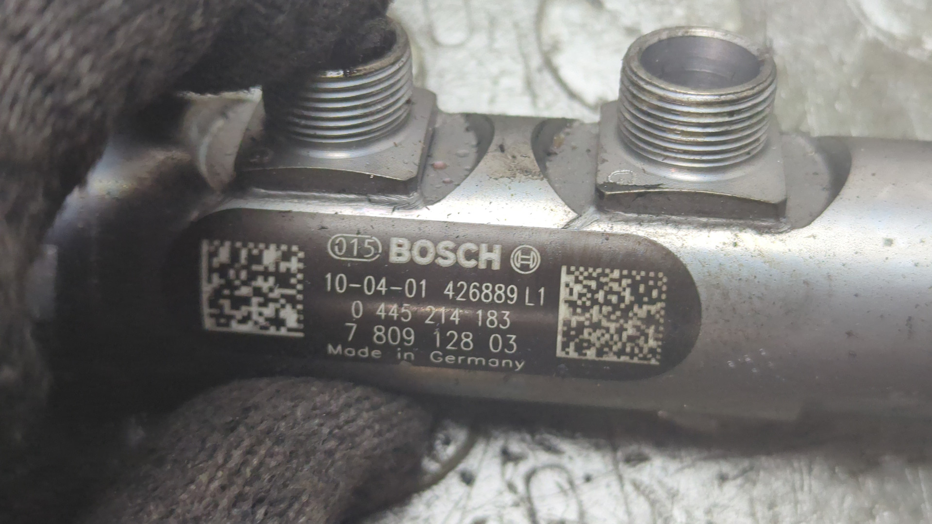 Рейка топливная (рампа)