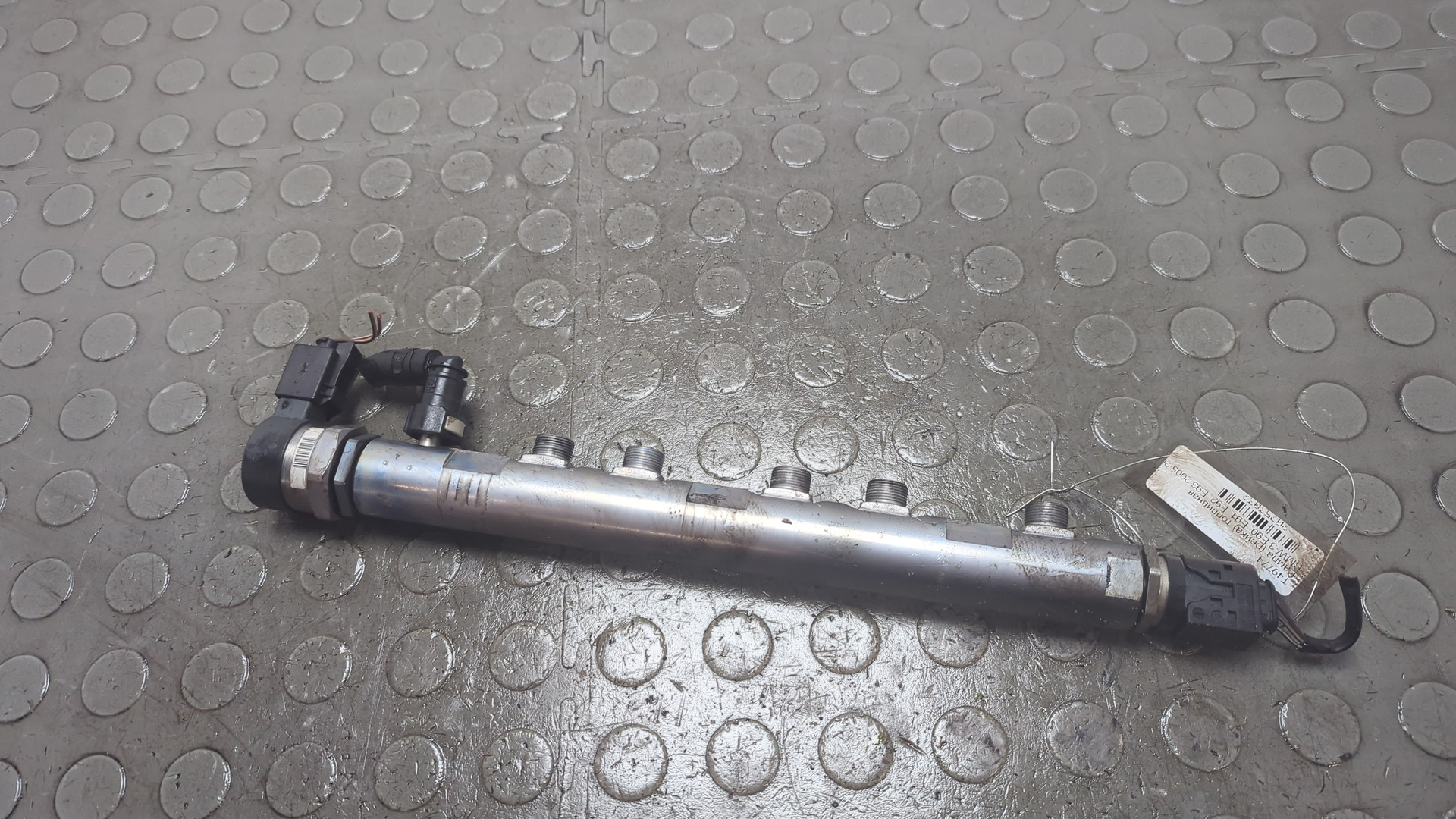 Рейка топливная (рампа)