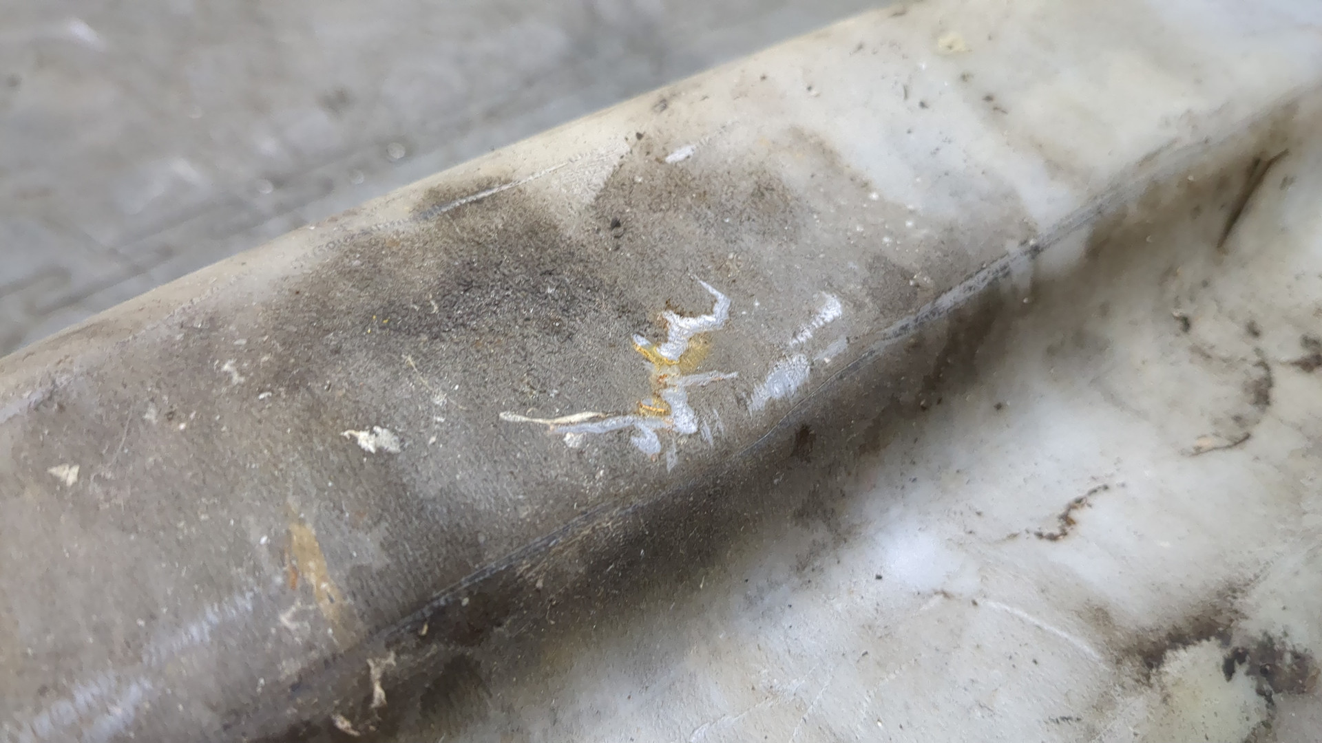 Бачок омывателя лобового стекла