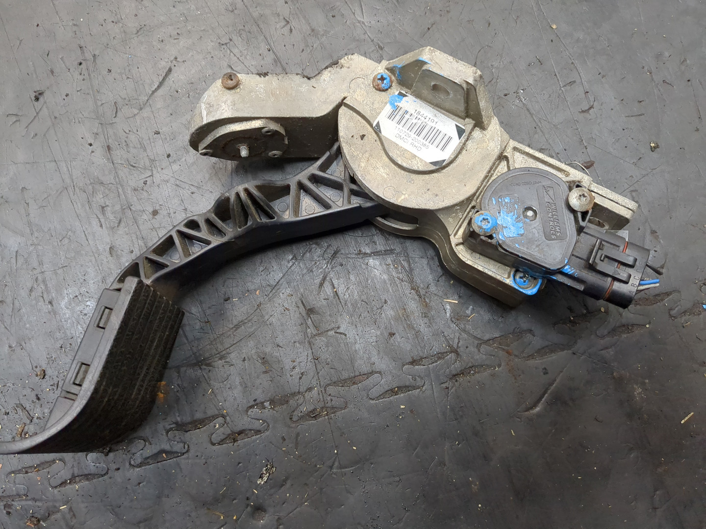 Педаль газа