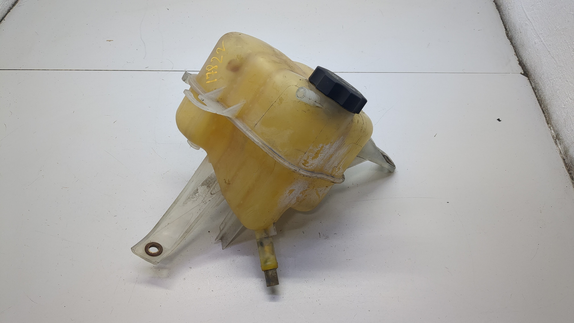 Бачок расширительный