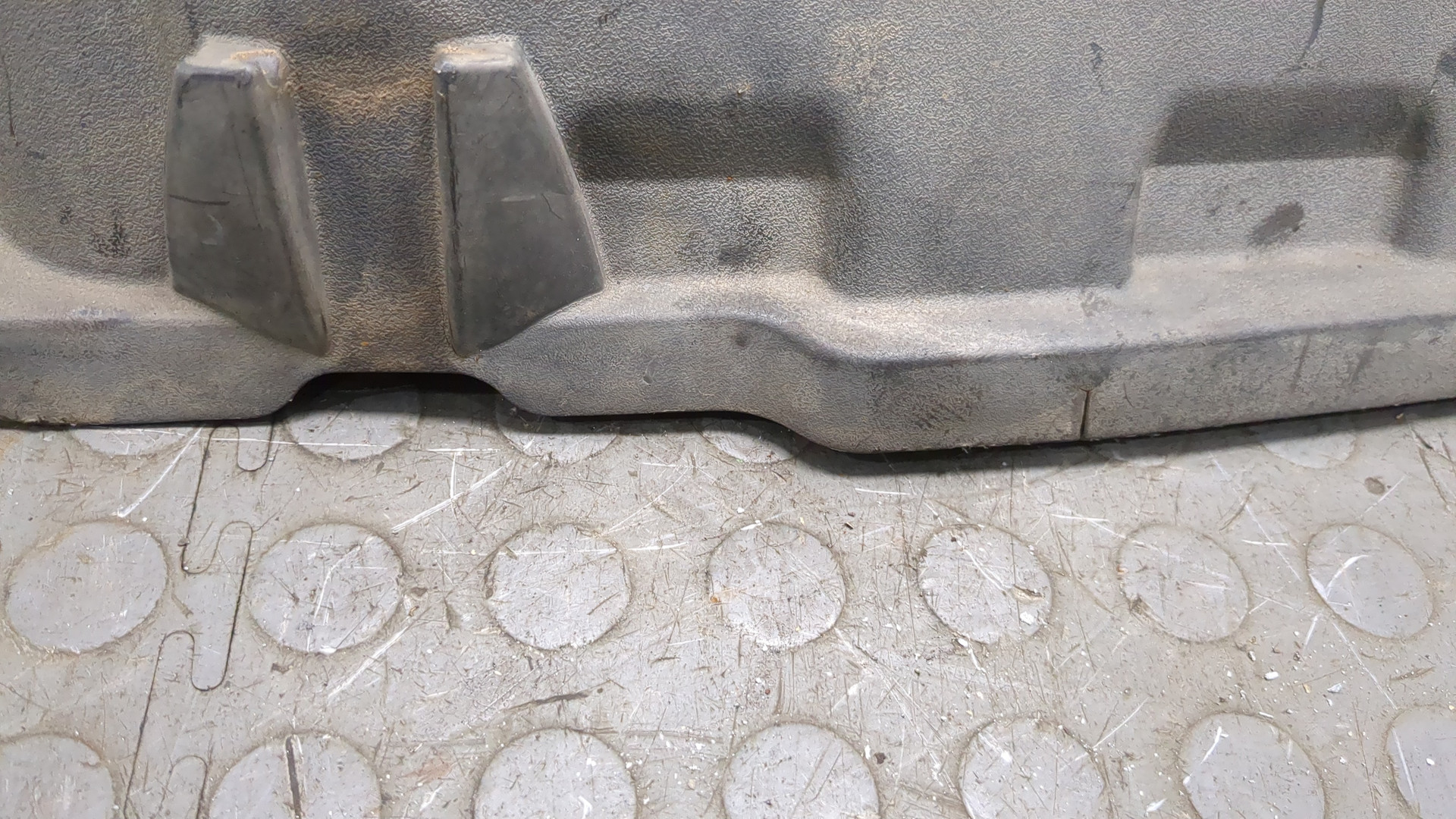 Крышка аккумулятора