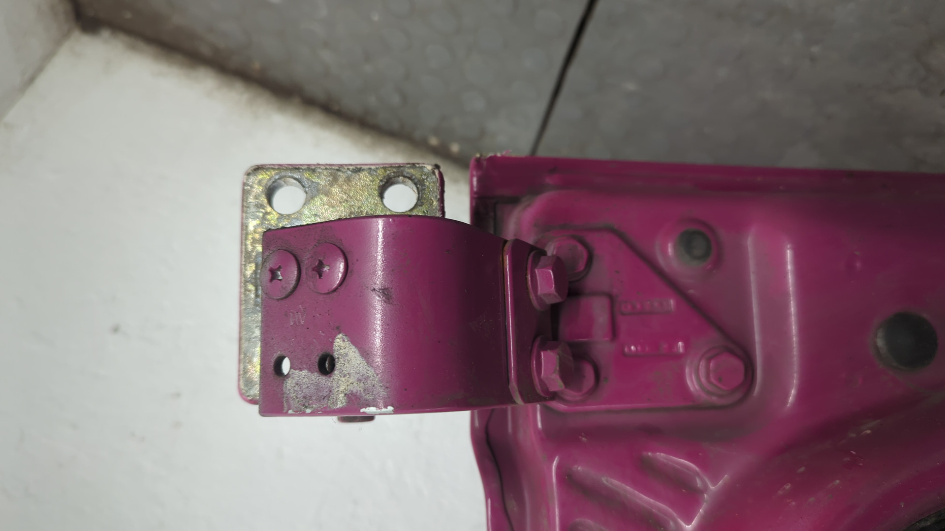 Дверь передняя левая