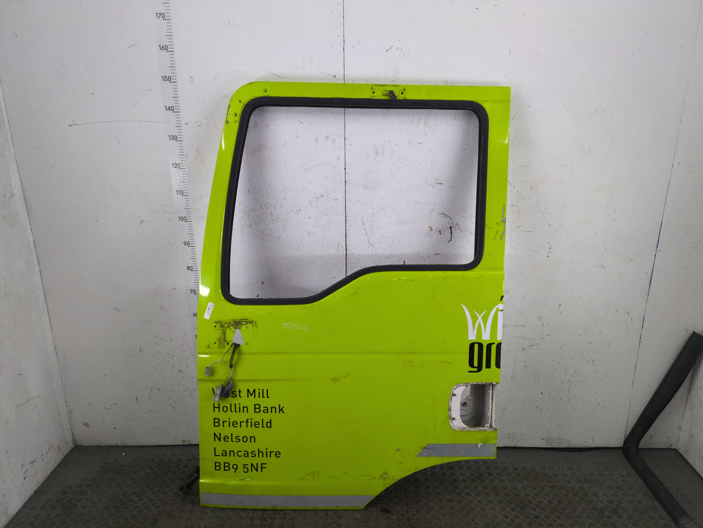 Дверь передняя левая