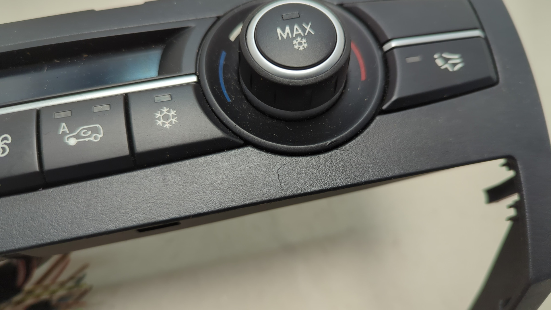 Переключатель отопителя