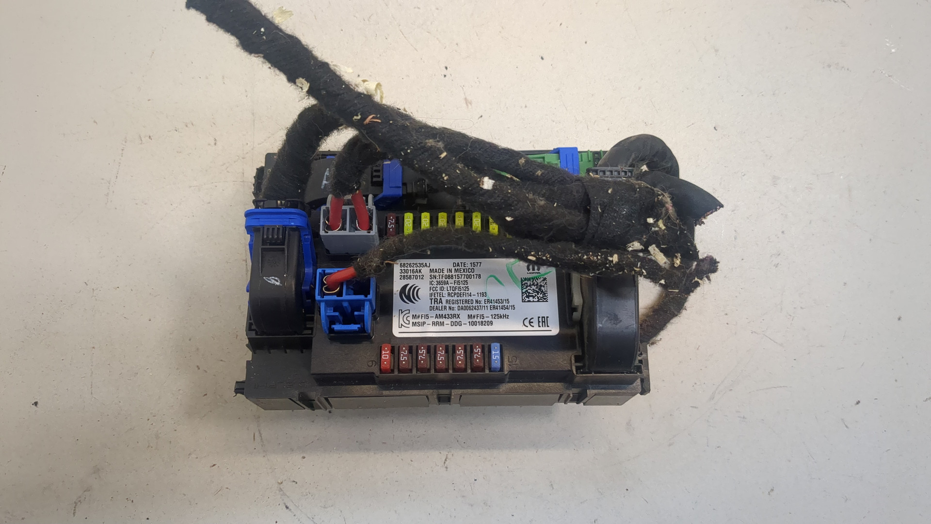 Блок предохранителей