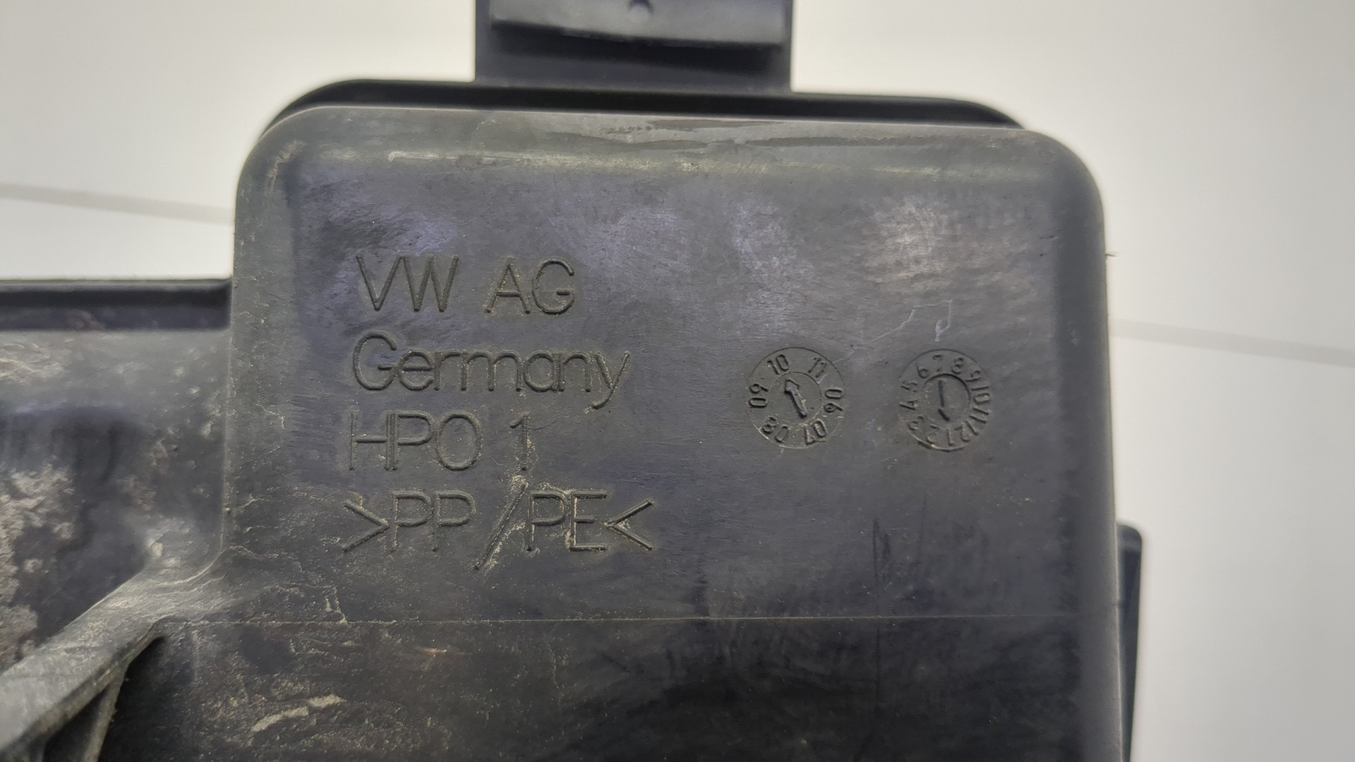 Бачок омывателя лобового стекла