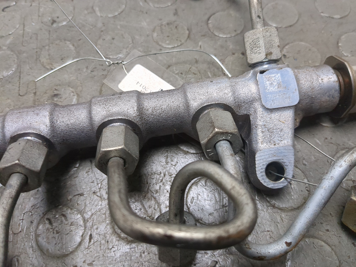 Рейка топливная (рампа)