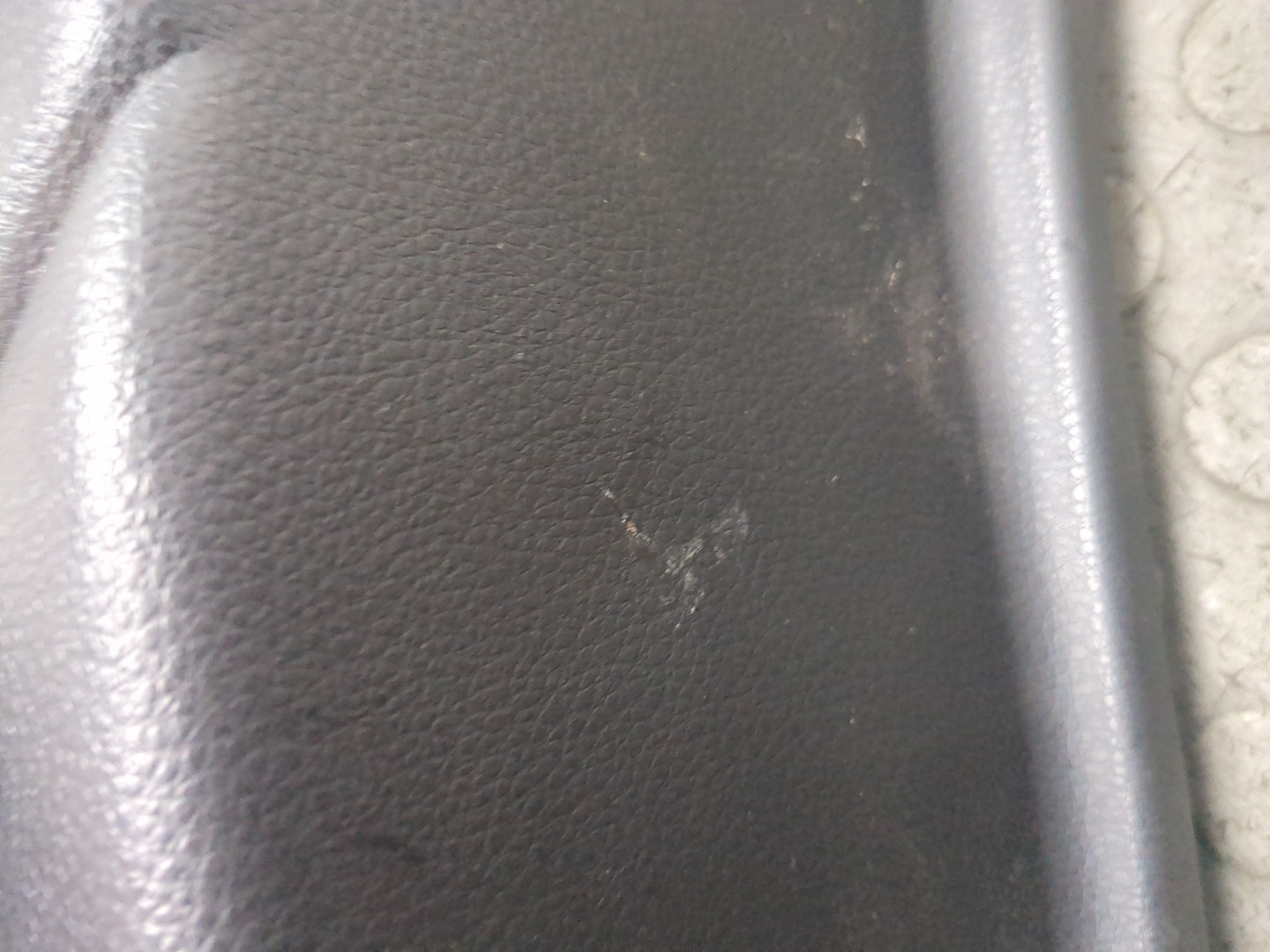 Обшивка двери задней правой