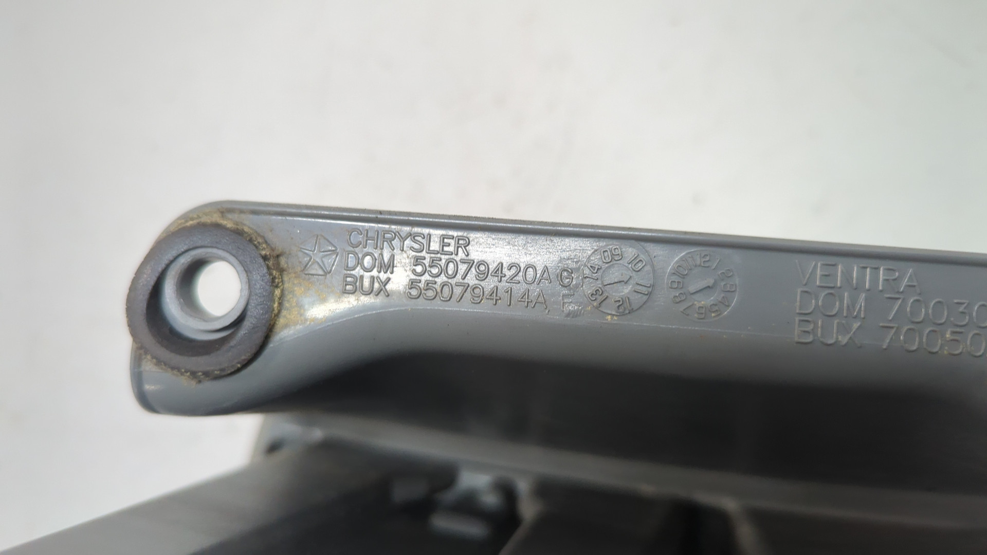 Фонарь задний правый