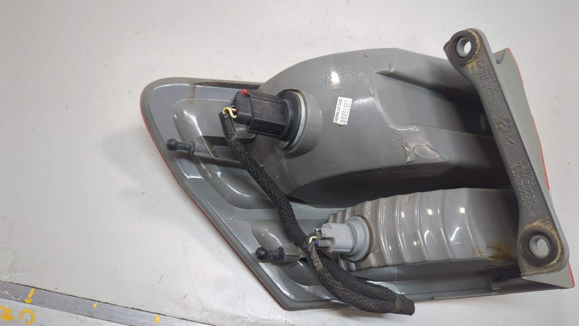 Фонарь задний правый