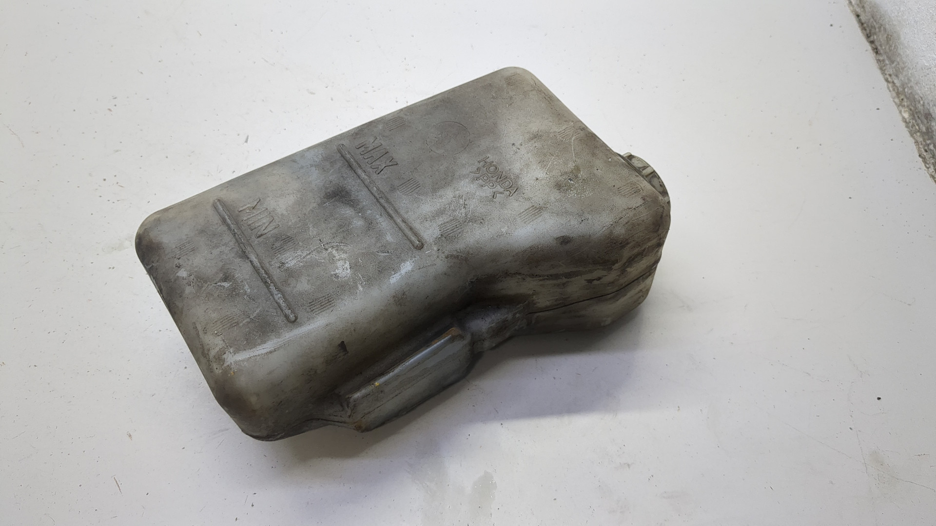 Бачок расширительный