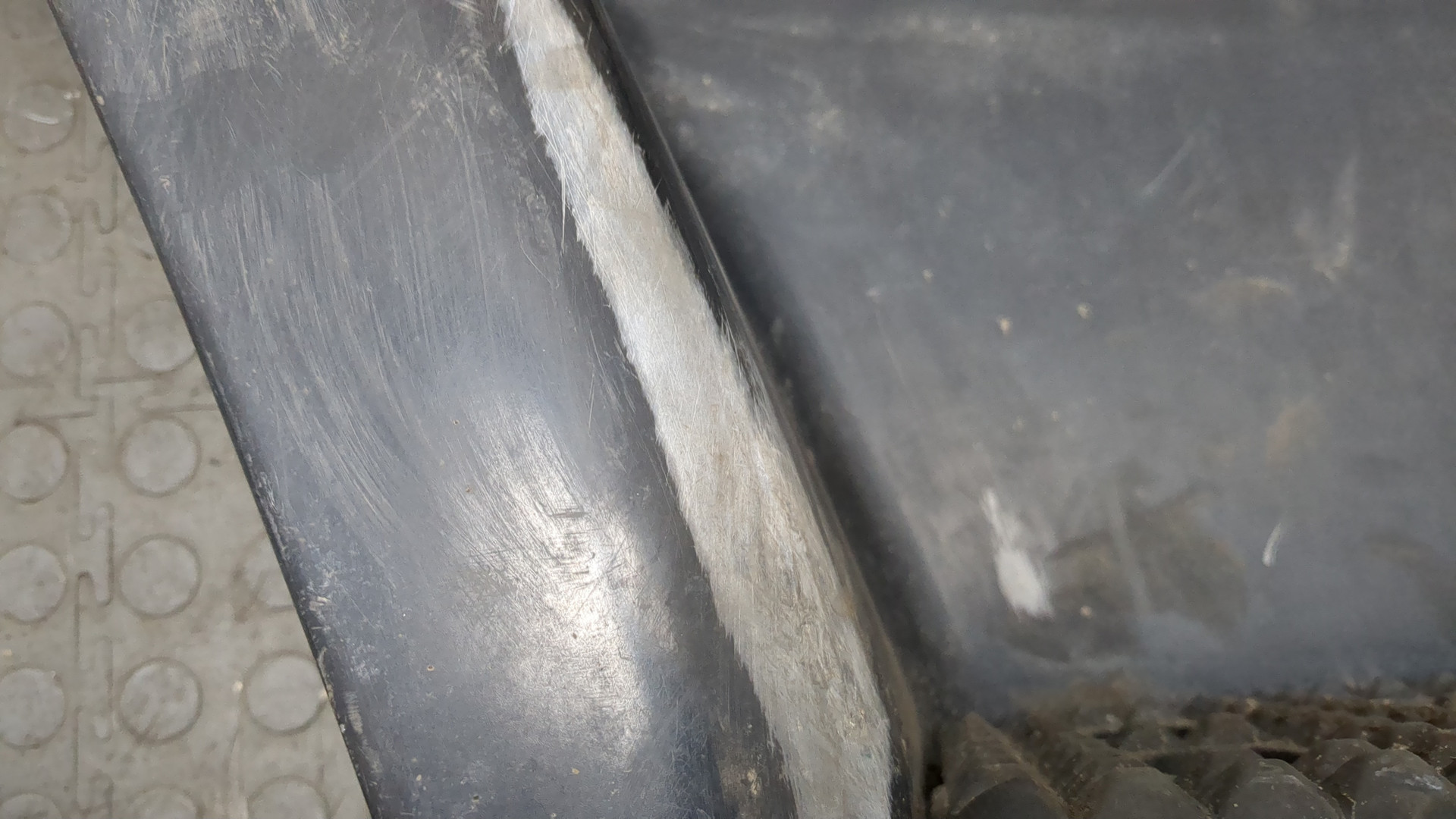 Подножка правая