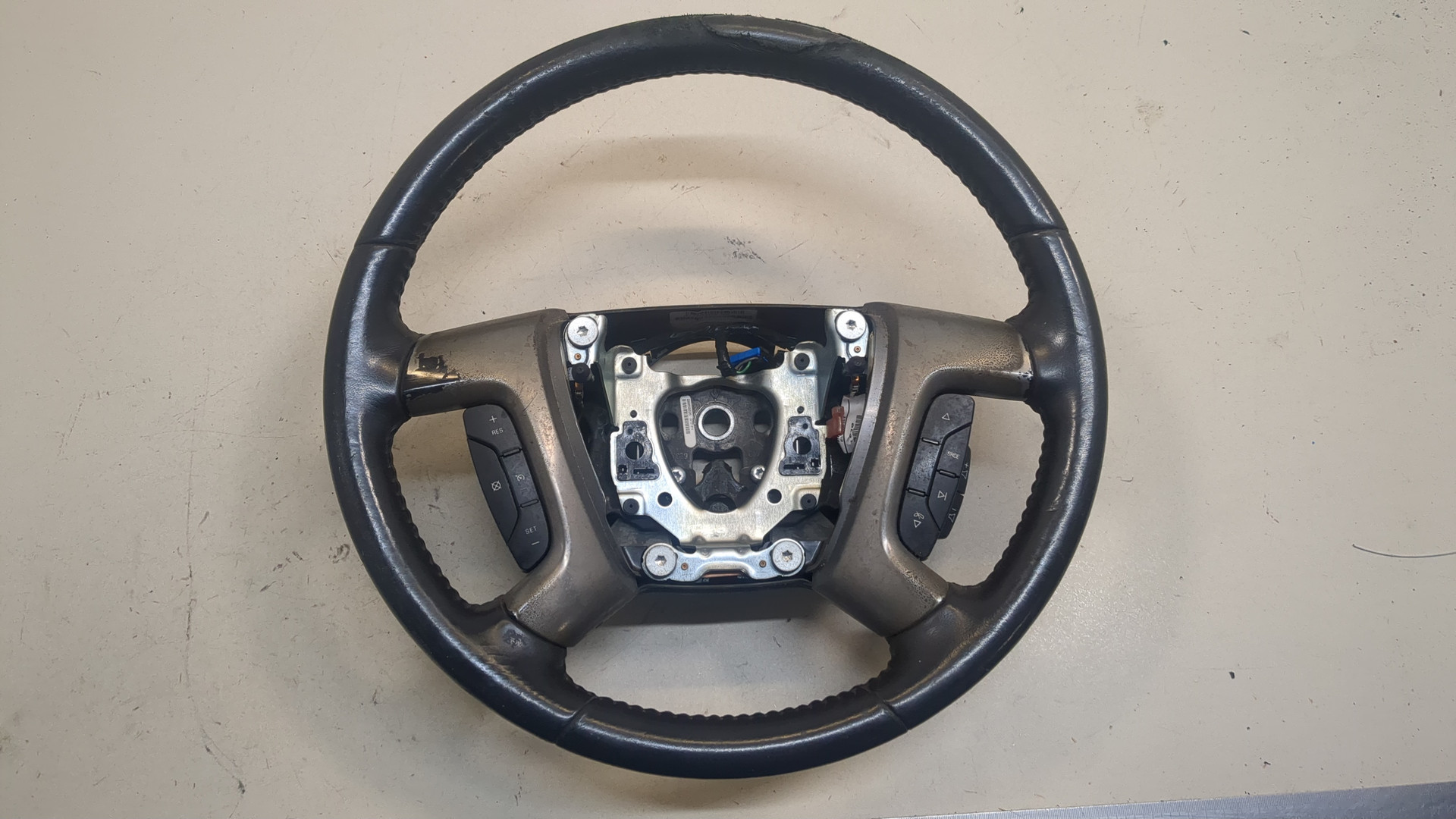 Рулевое колесо (руль)