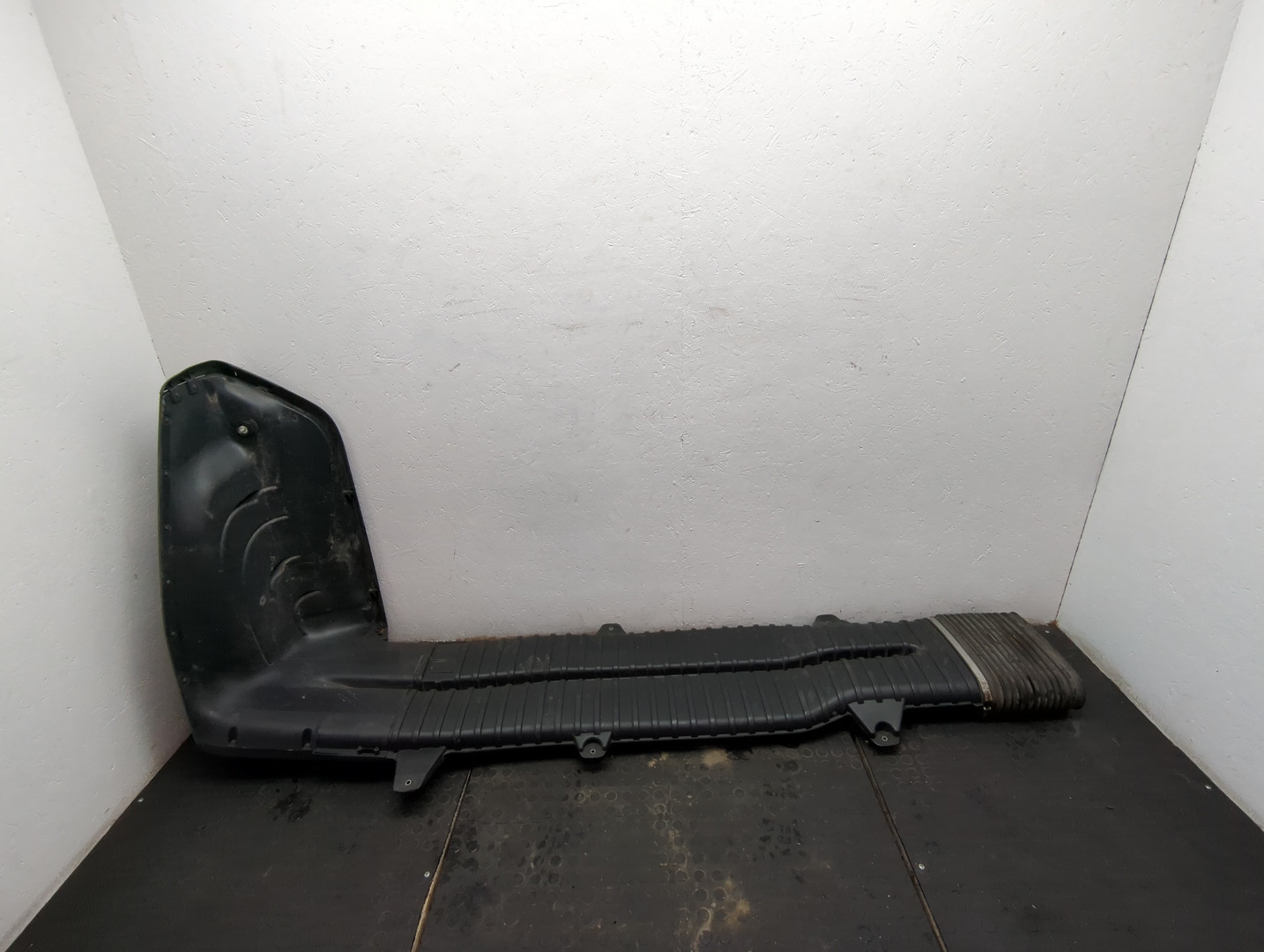 Воздухозаборник (внутри)