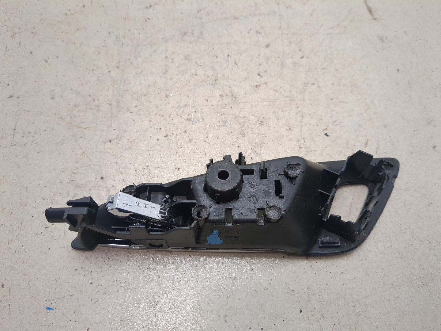 Ручка двери передней внутренняя правая