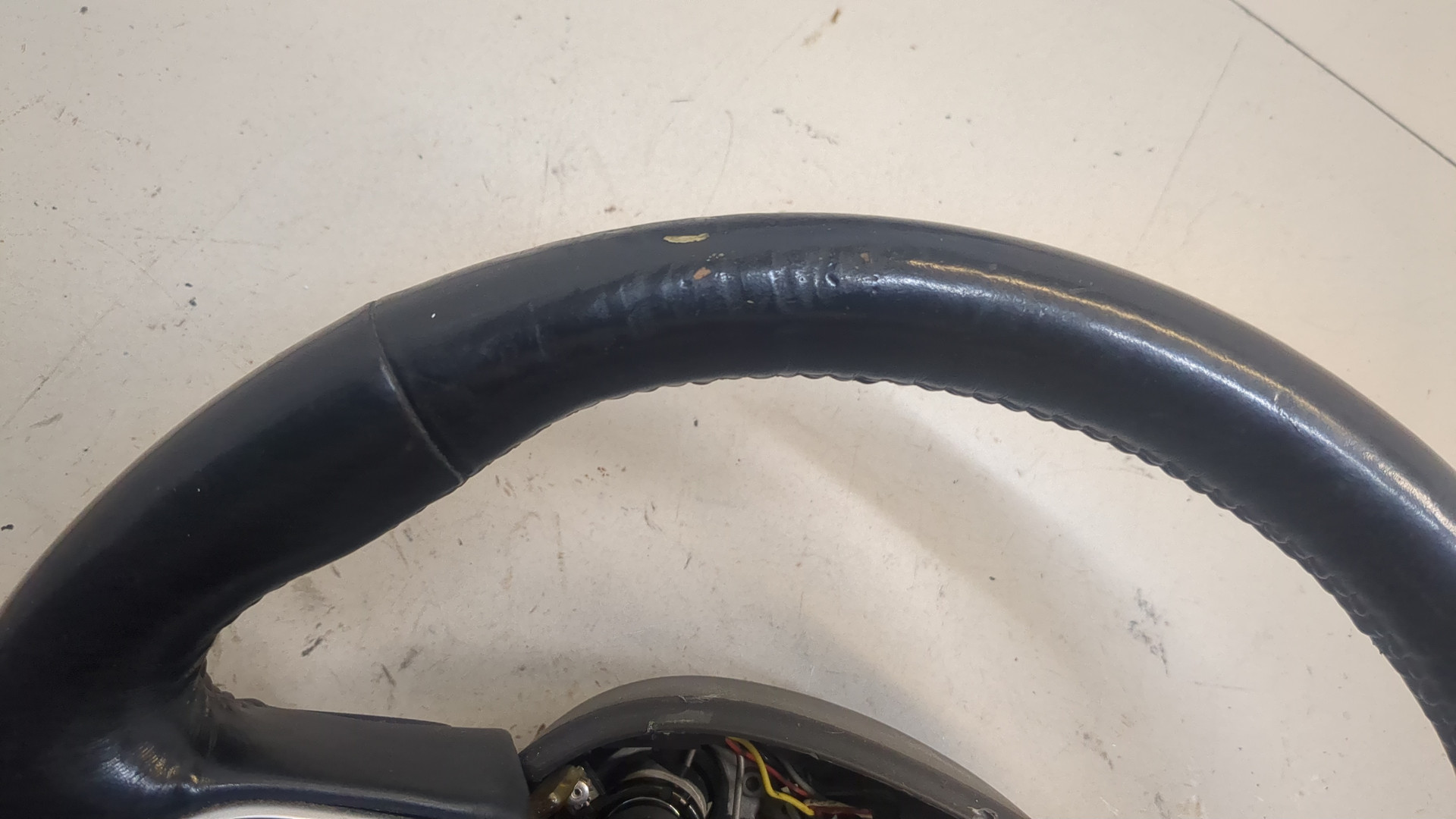 Рулевое колесо (руль)