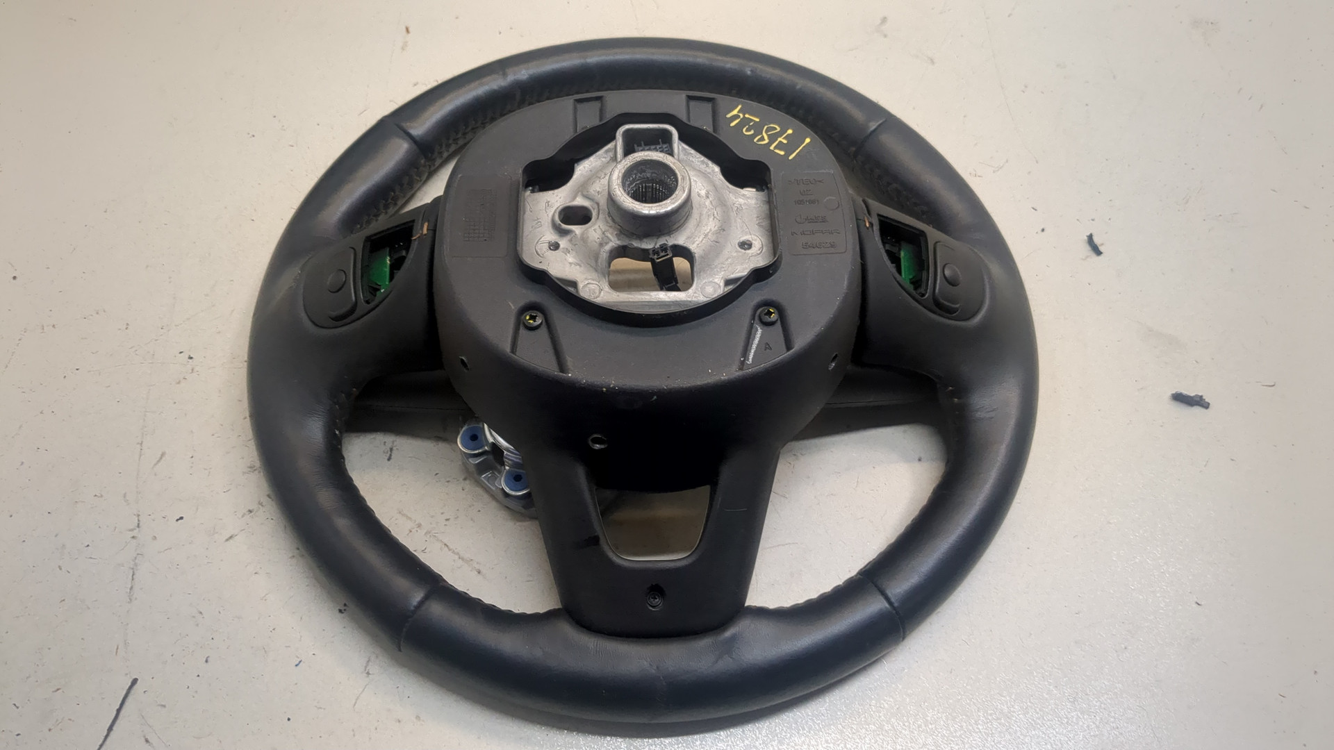 Рулевое колесо (руль)