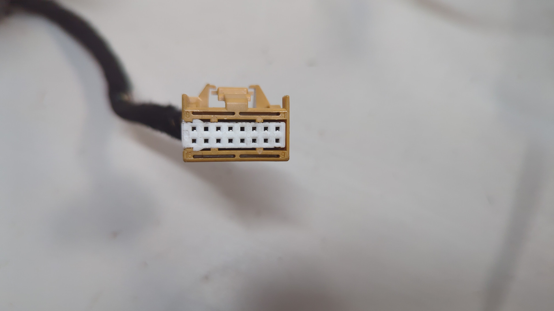 Зеркало левое электрическое