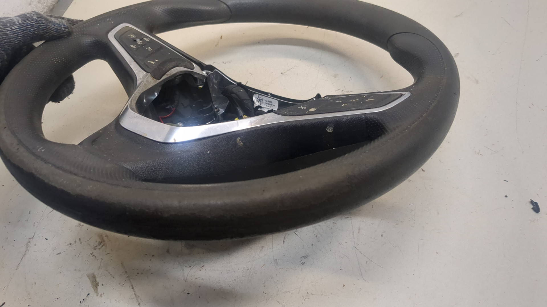 Рулевое колесо (руль)