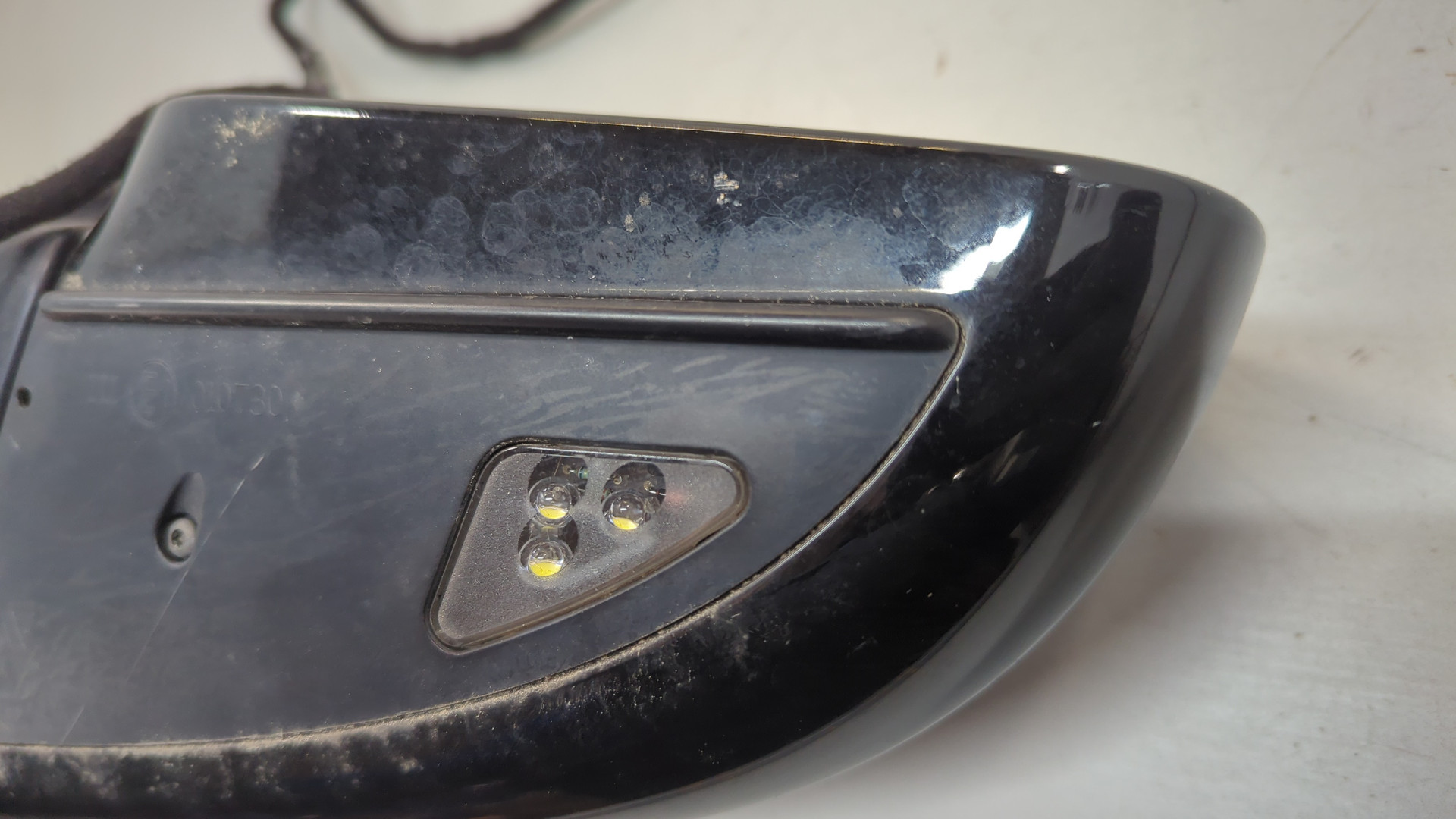 Зеркало правое электрическое