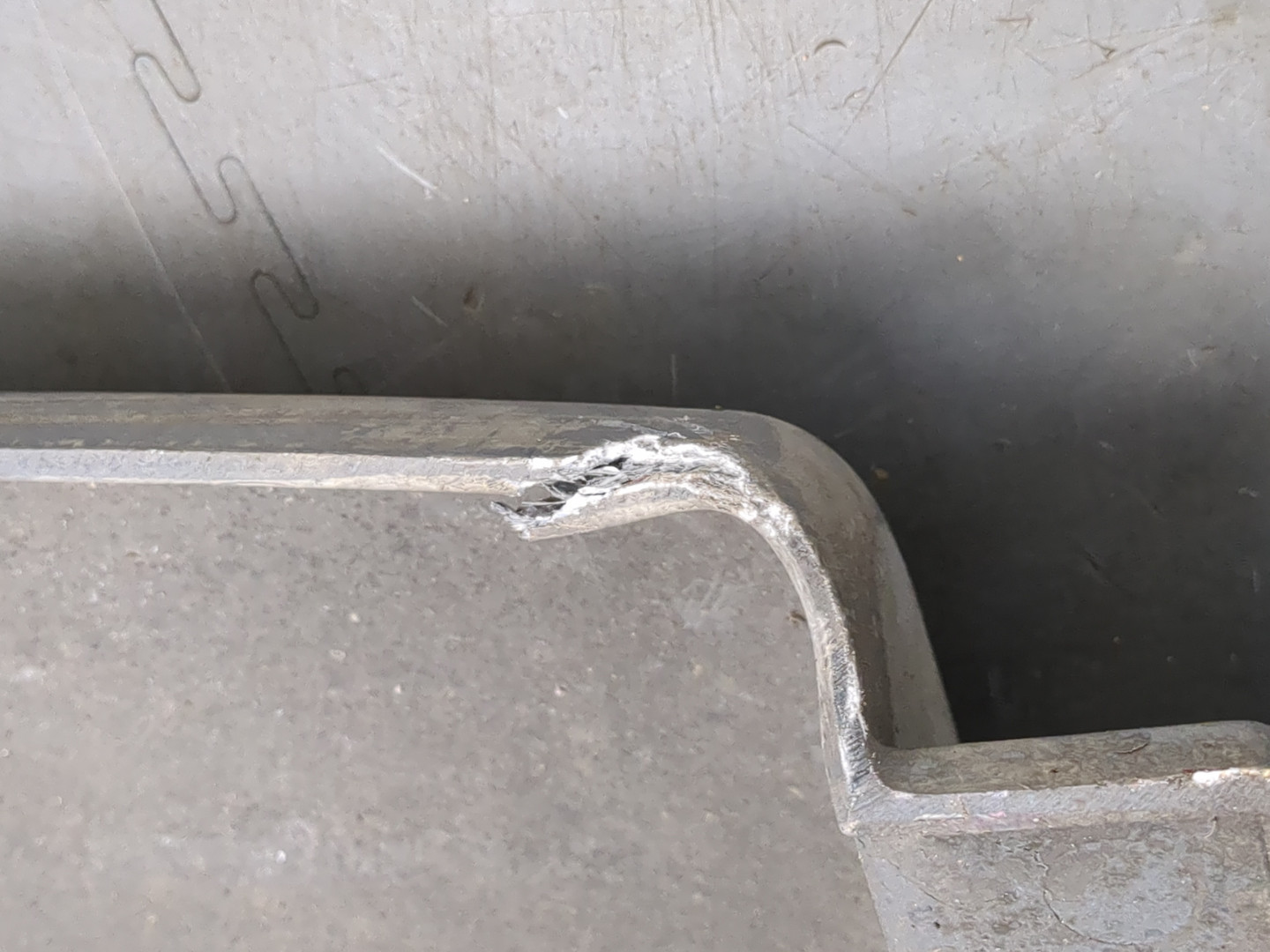 Подножка правая