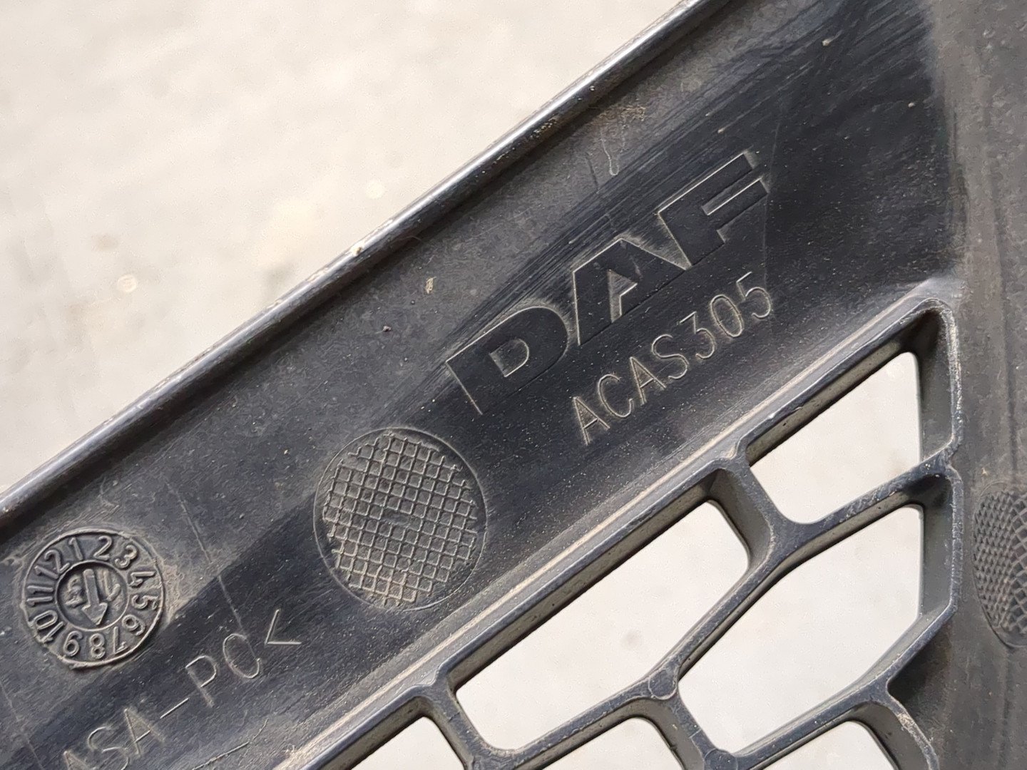 Решетка радиатора