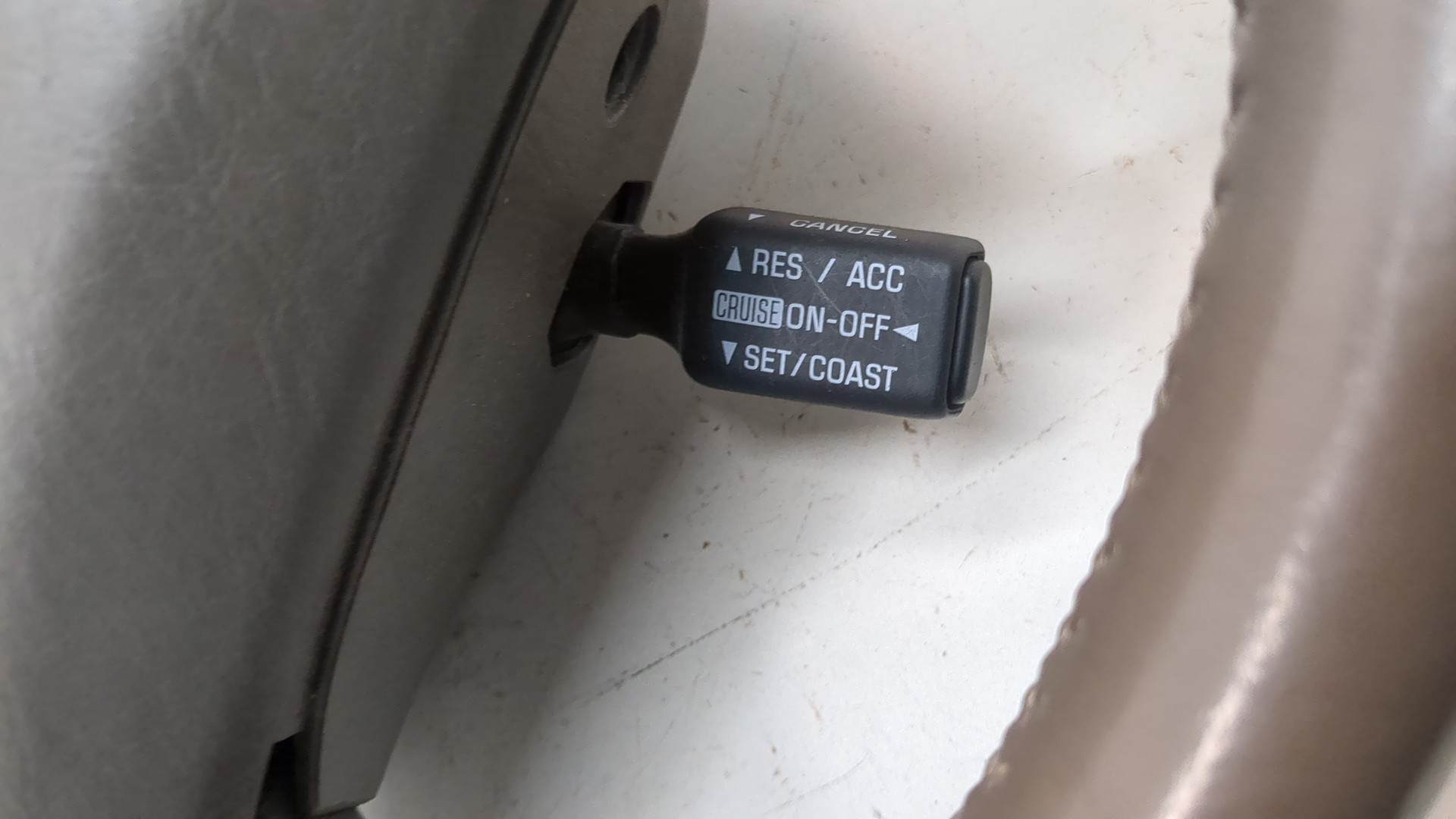 Рулевое колесо (руль)