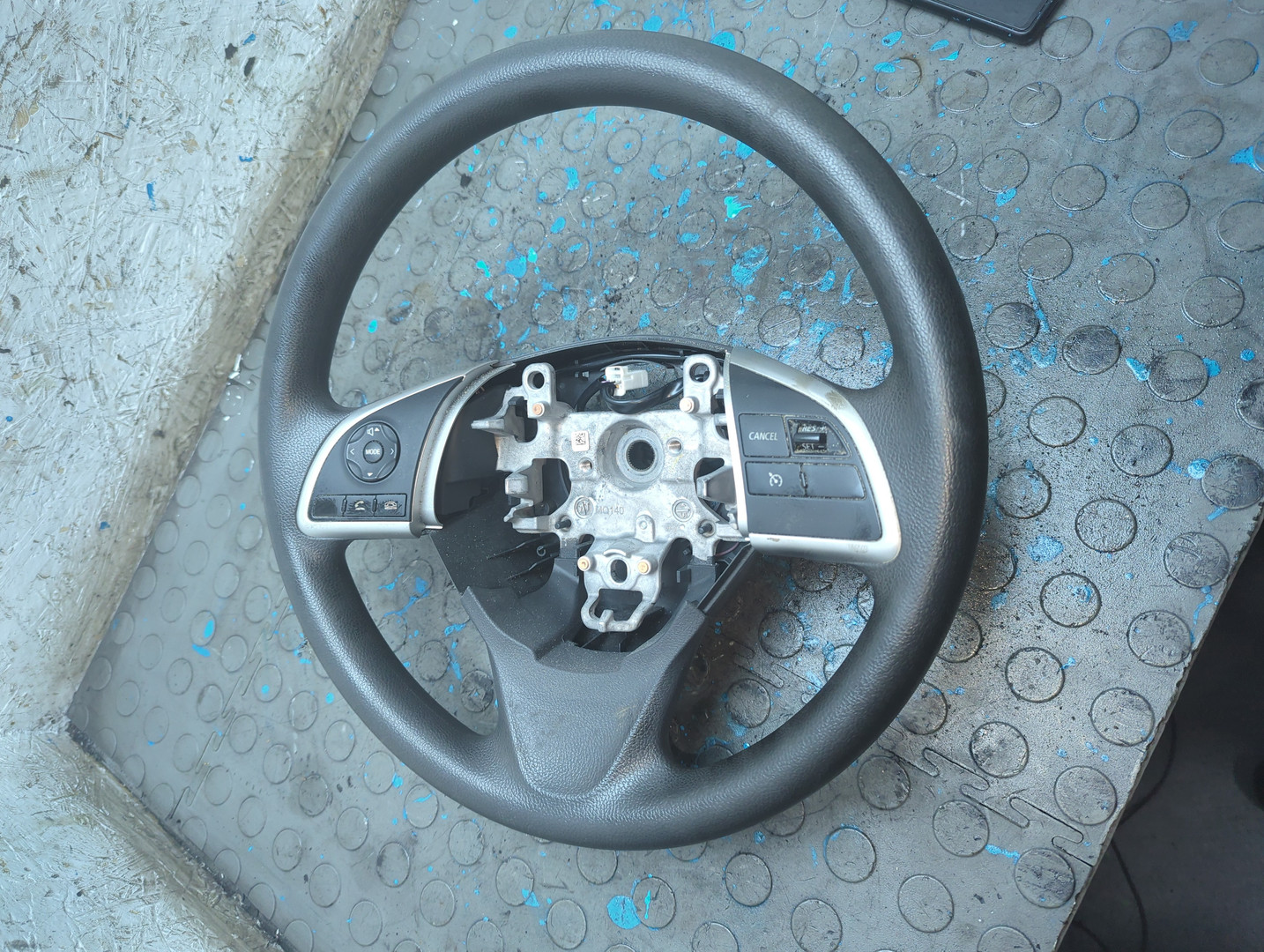 Рулевое колесо (руль)