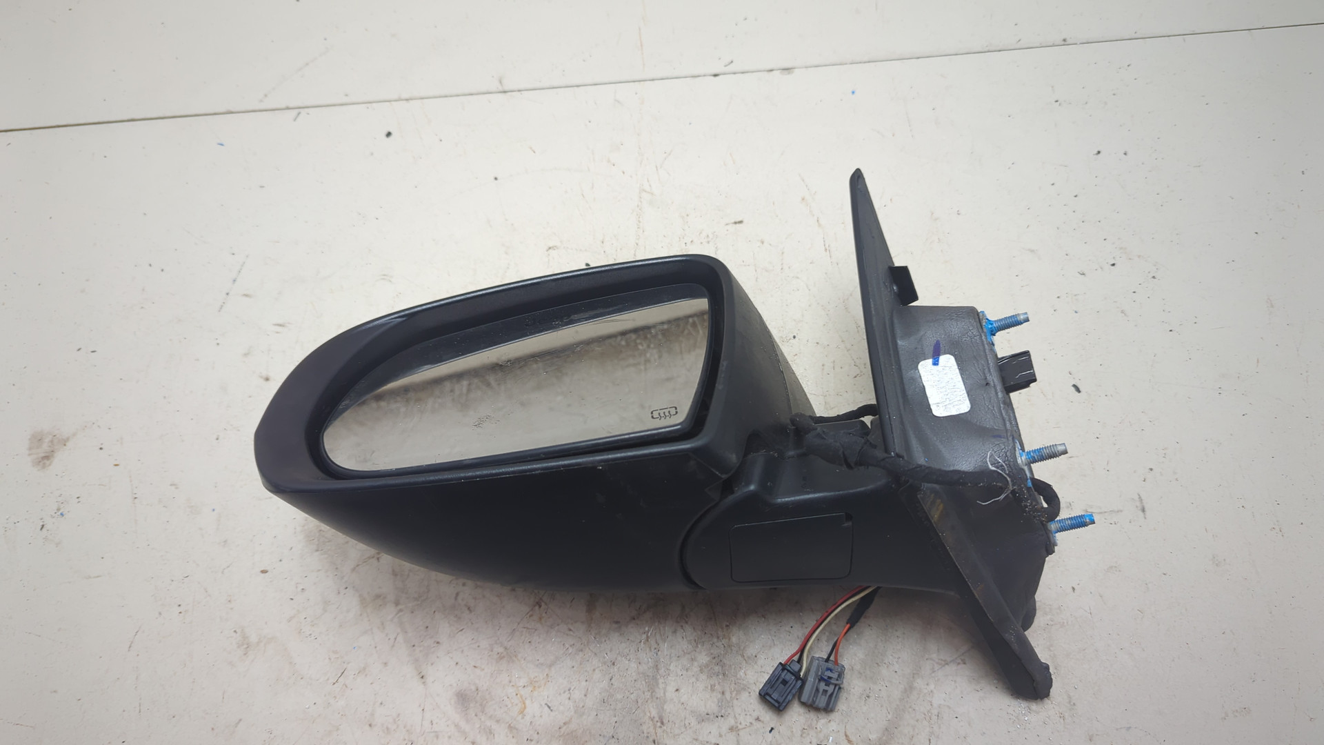 Зеркало левое электрическое