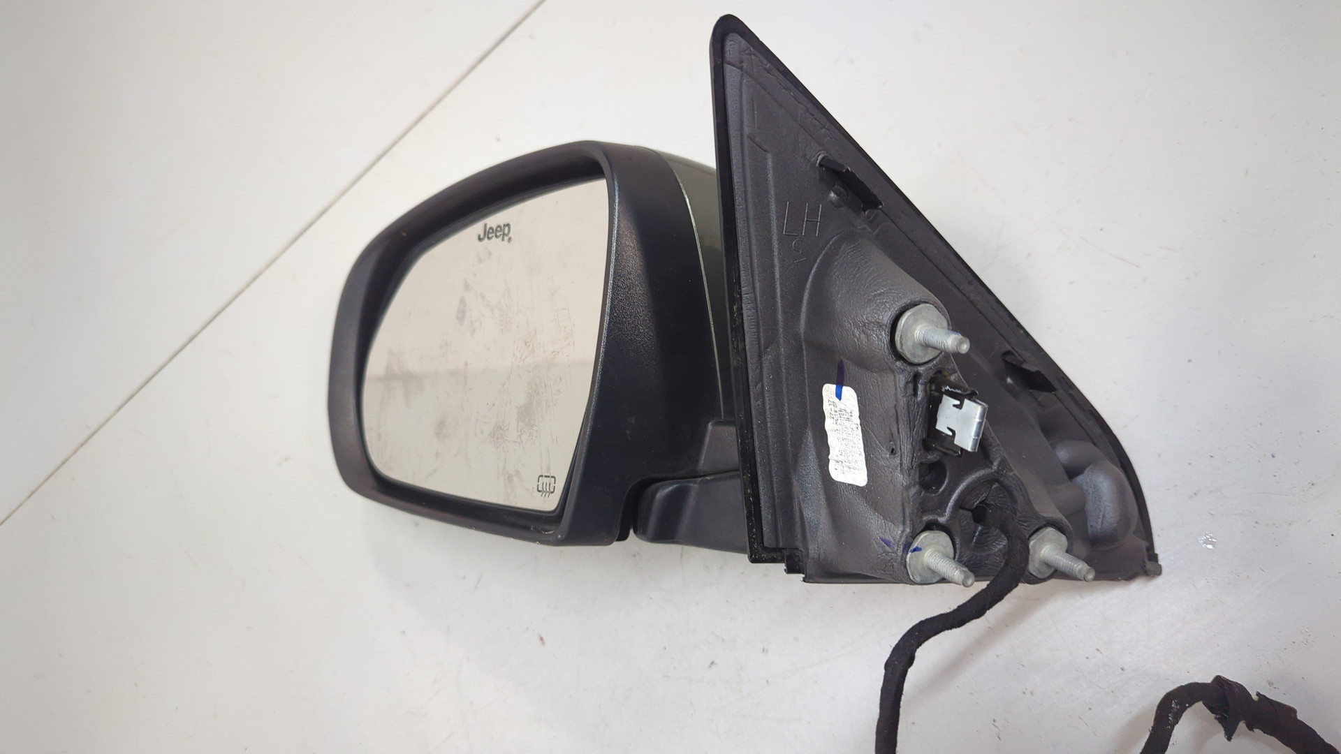 Зеркало левое электрическое