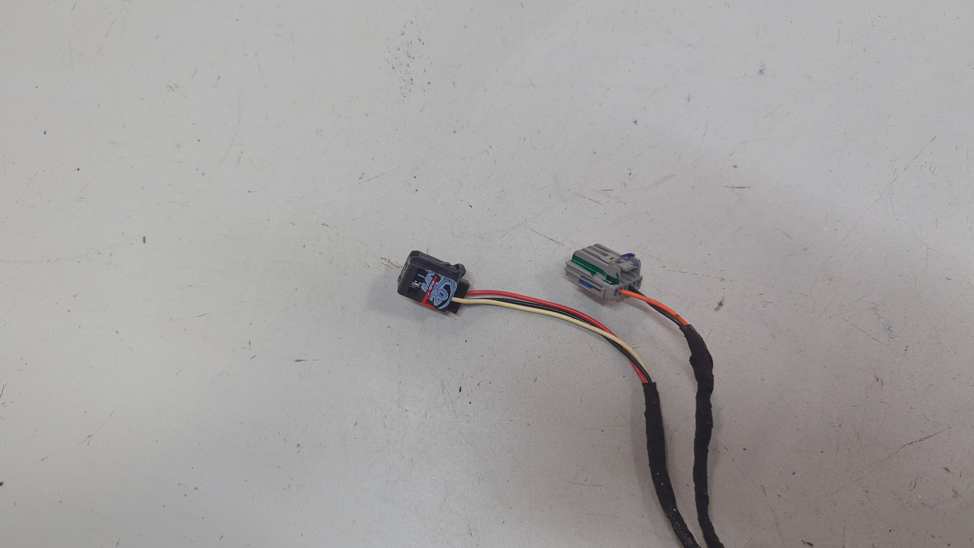 Зеркало левое электрическое