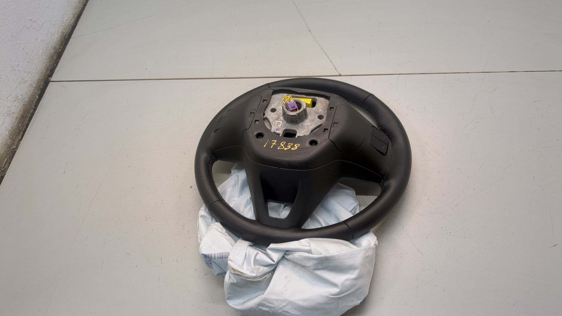 Рулевое колесо (руль)