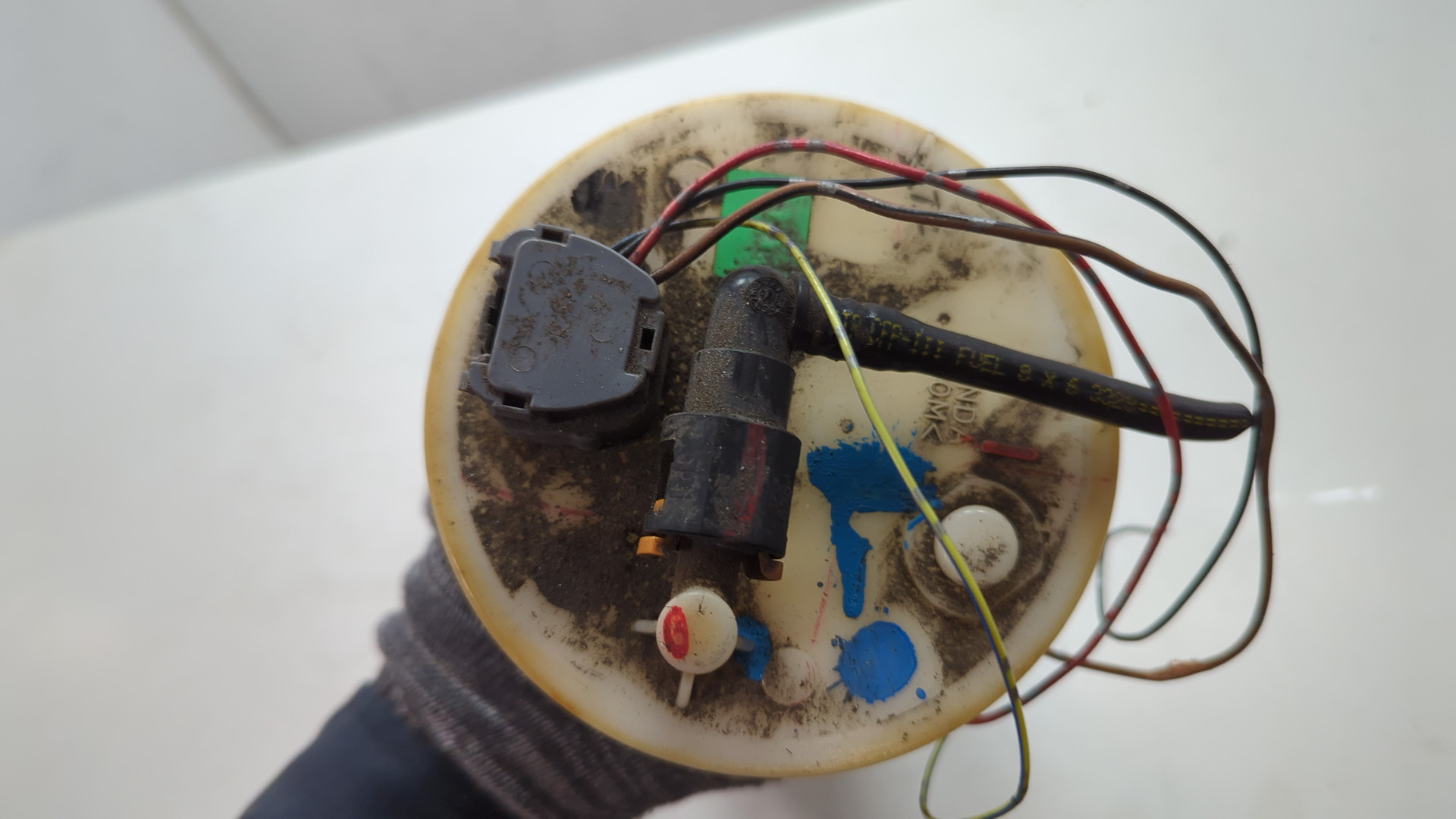 Насос топливный электрический