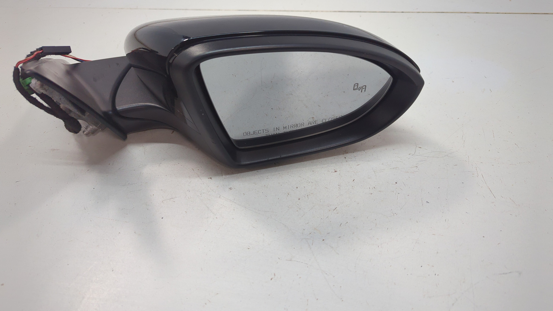 Зеркало правое электрическое