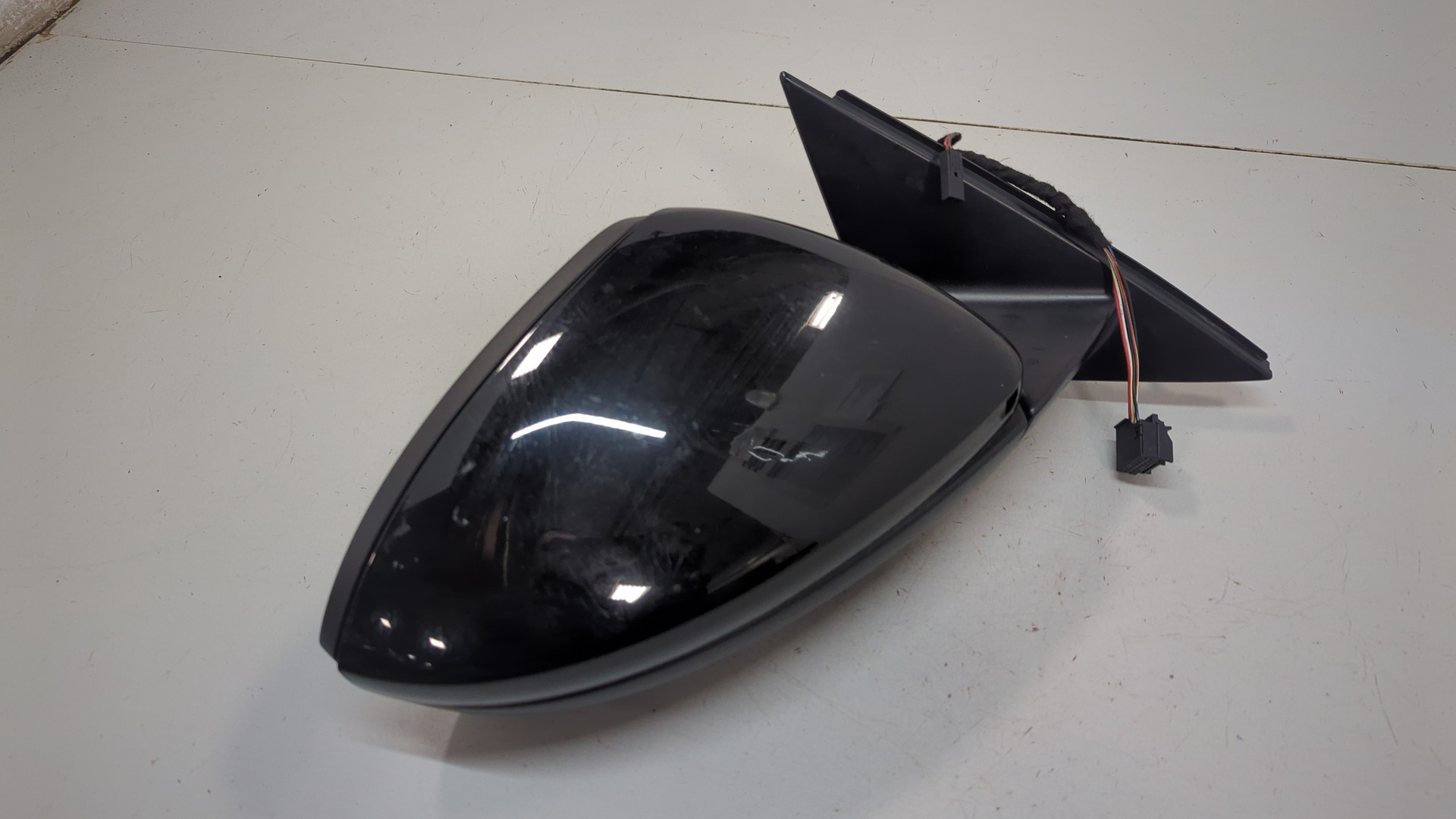 Зеркало правое электрическое