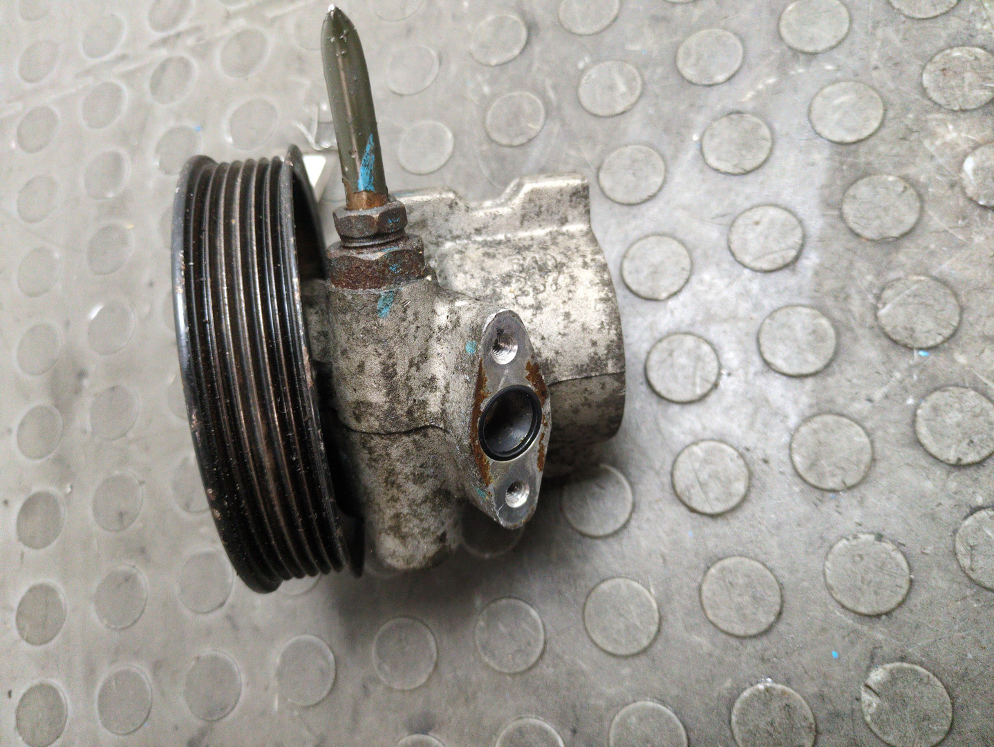 Насос ГУР (гидроусилитель руля)