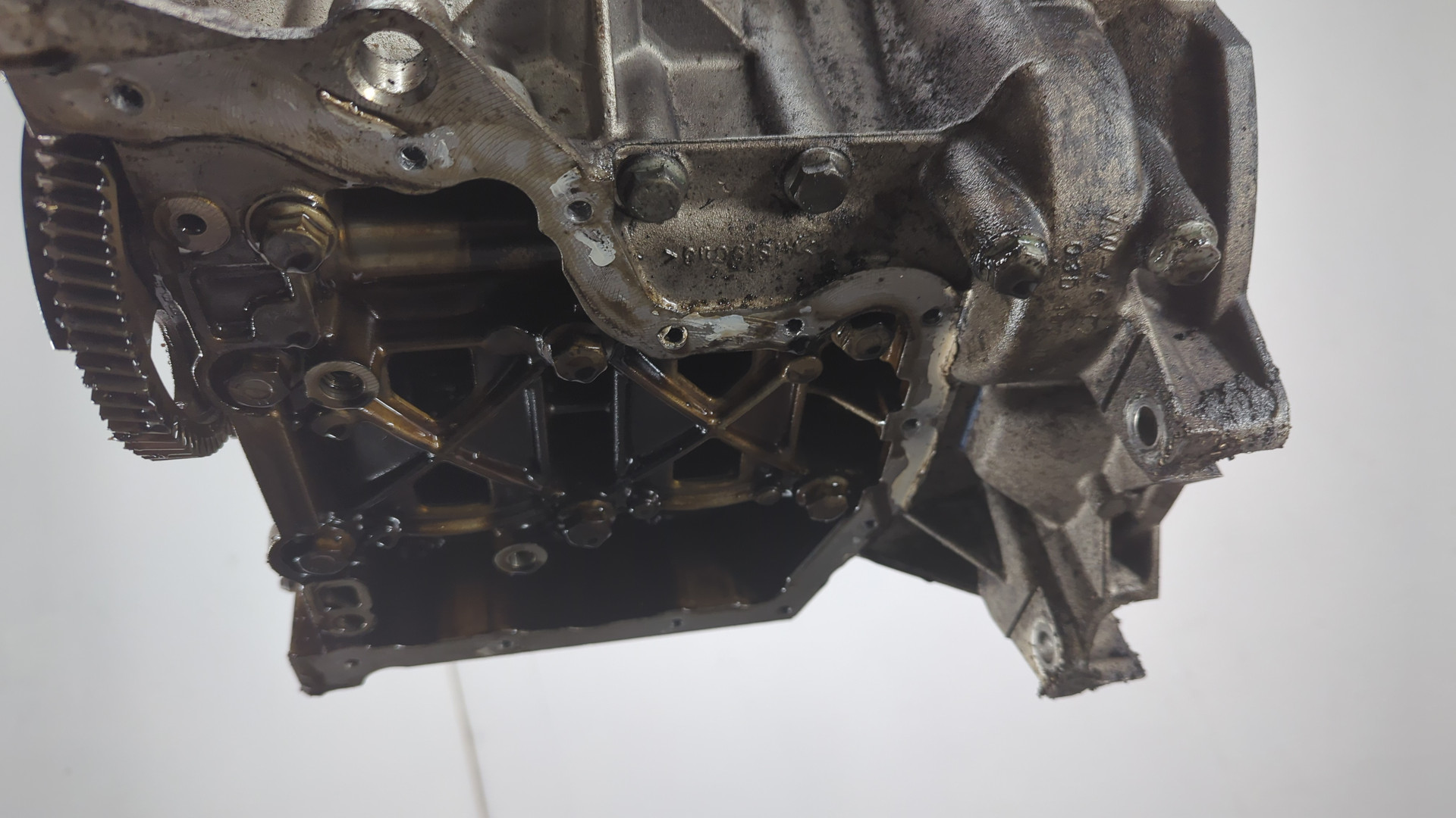 Блок двигателя